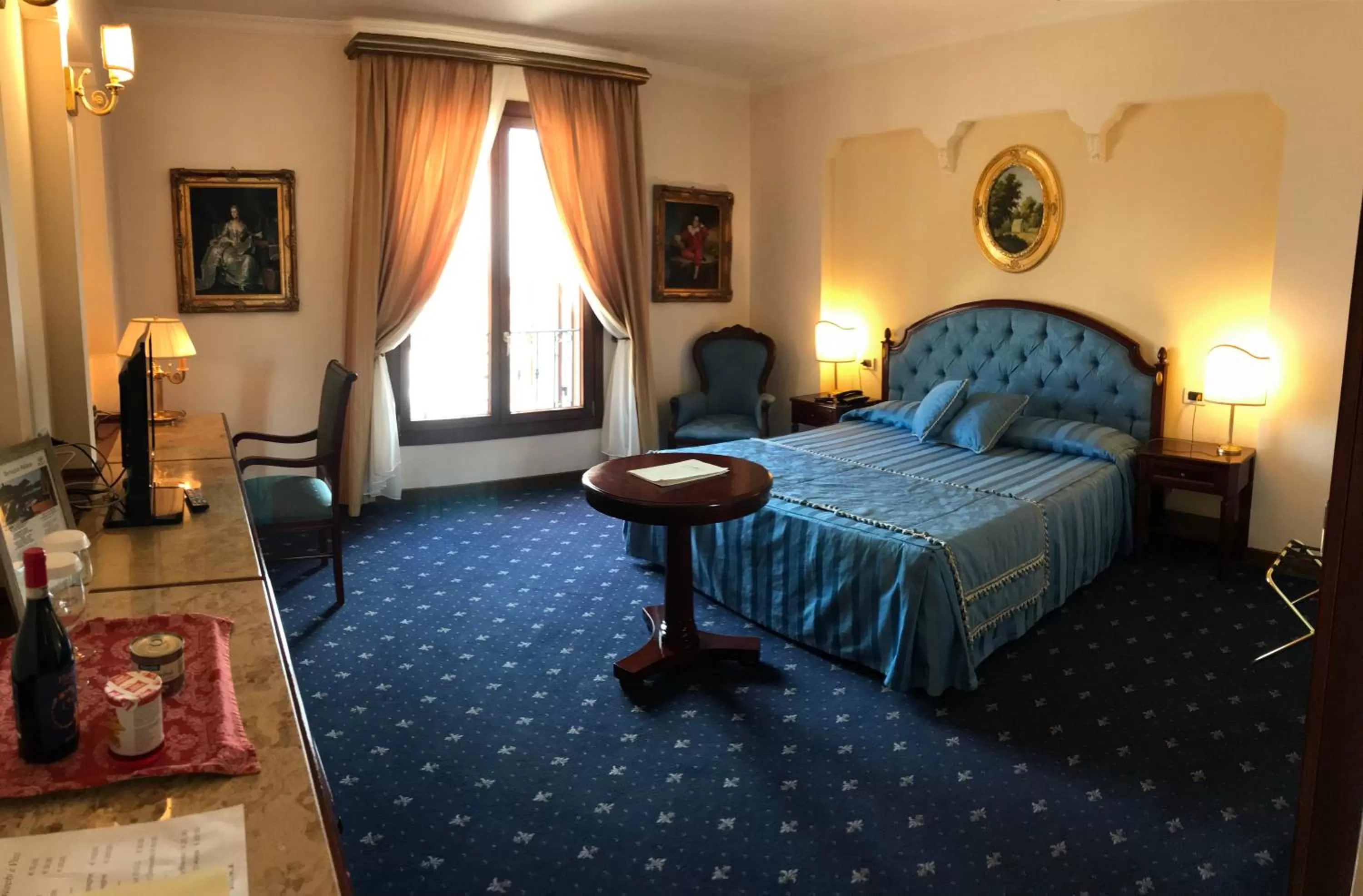 Bed in Grand Hotel Palace