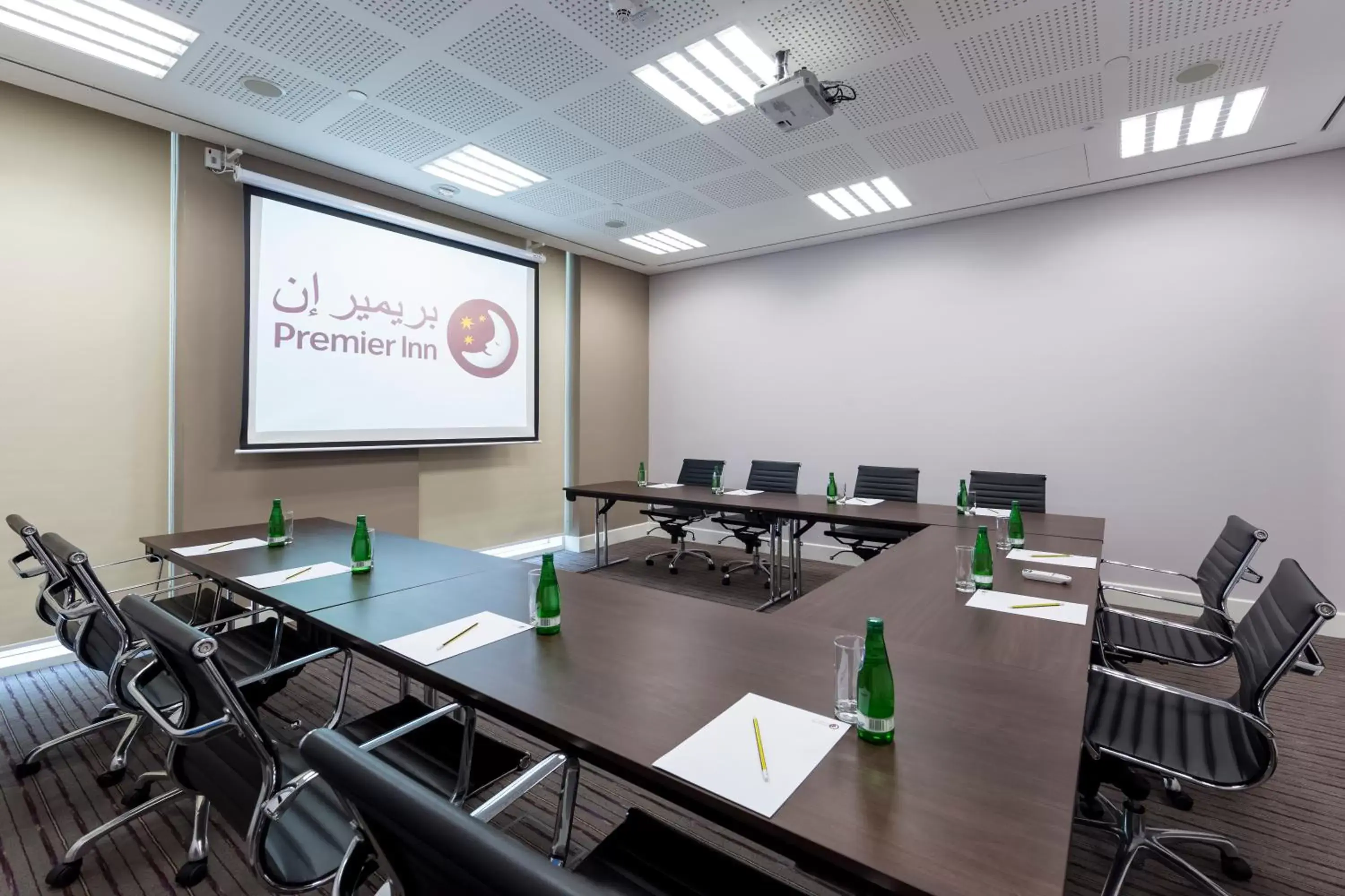 Business facilities in Premier Inn Doha Education City