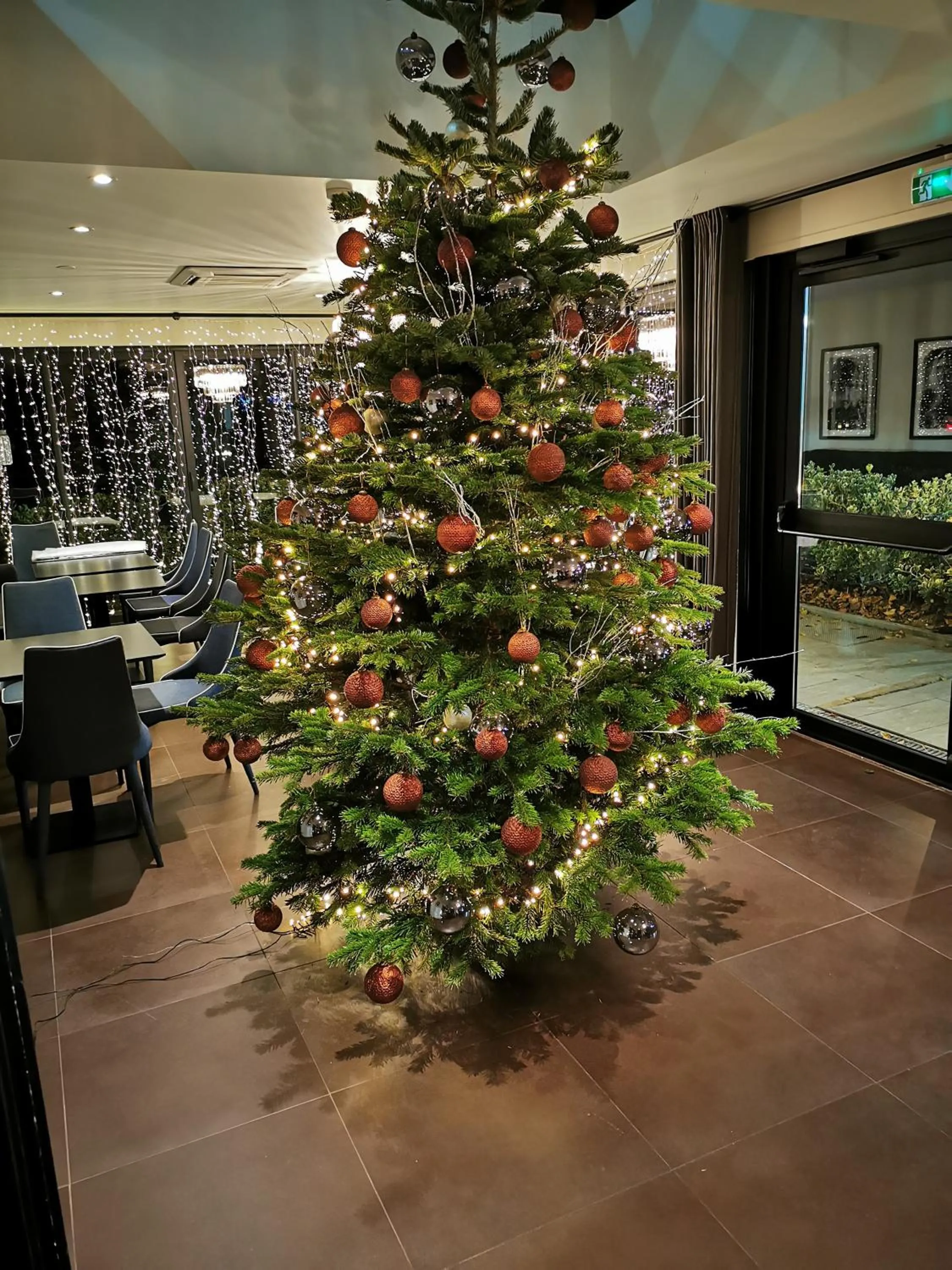 Lounge or bar in Hotel Acadie Eragny