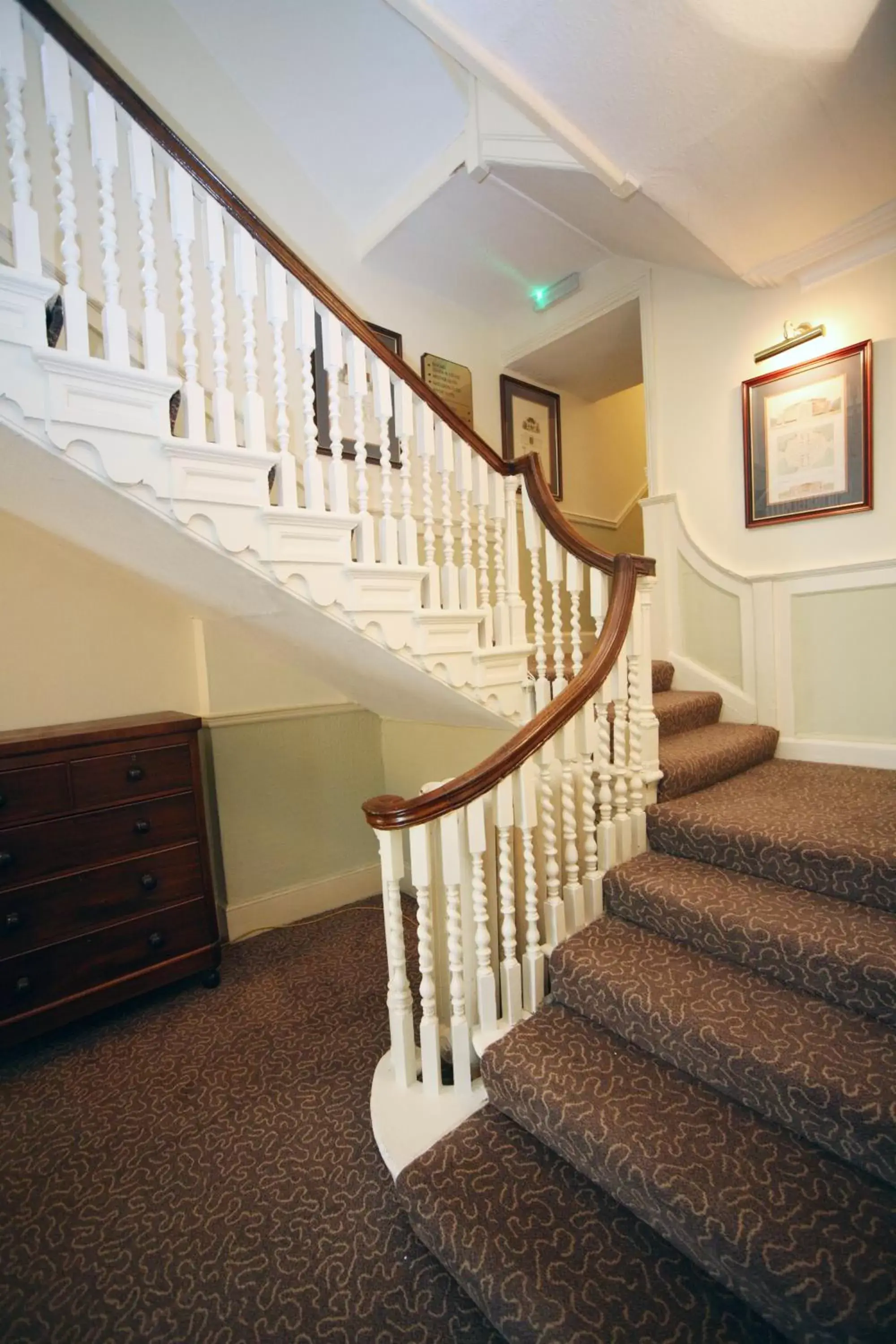 Decorative detail, Lobby/Reception in Winchester Royal Hotel