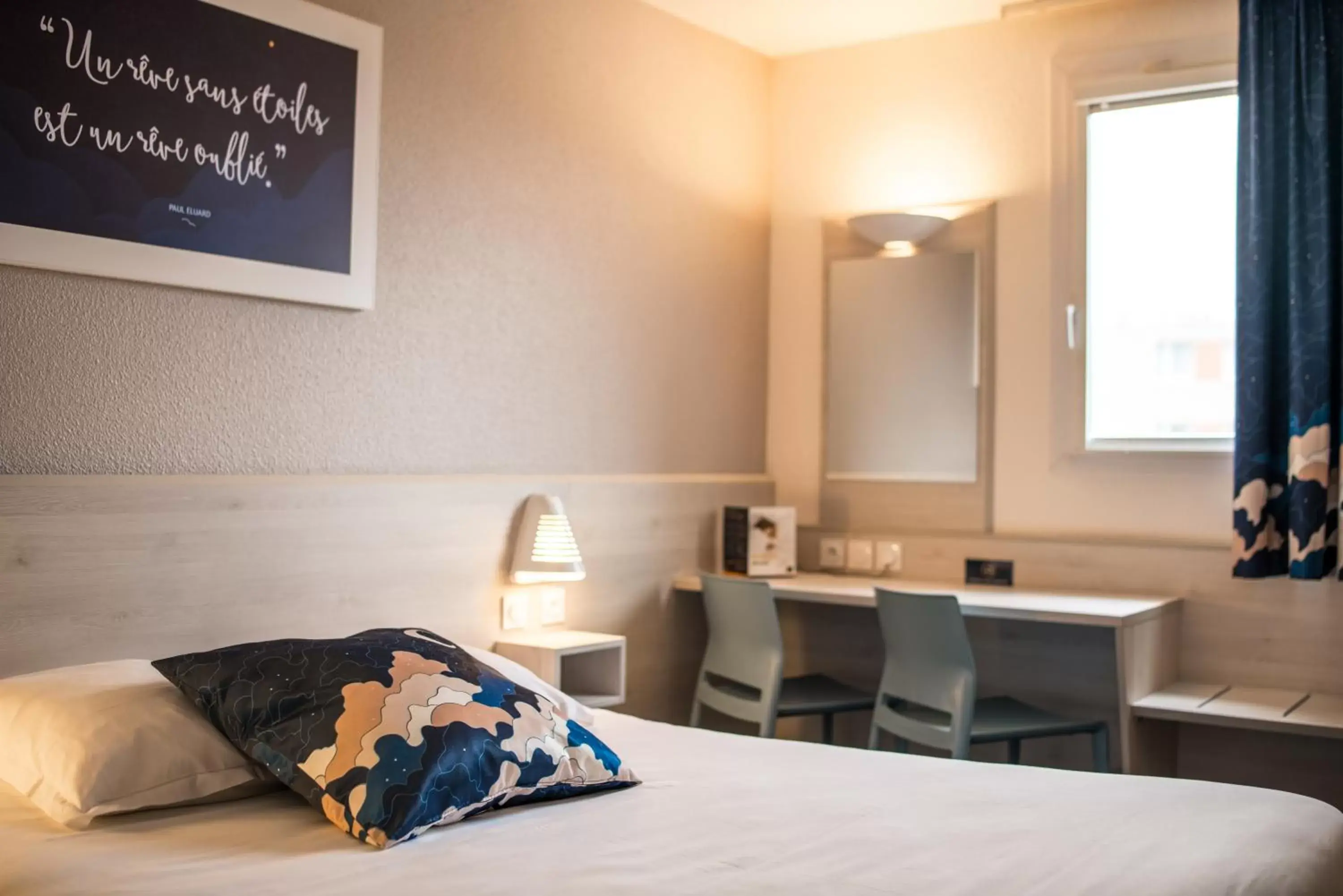 Double Room - Disability Access in Ace Hotel Issoire Double Room - Disability Access in Ace Hotel Issoire