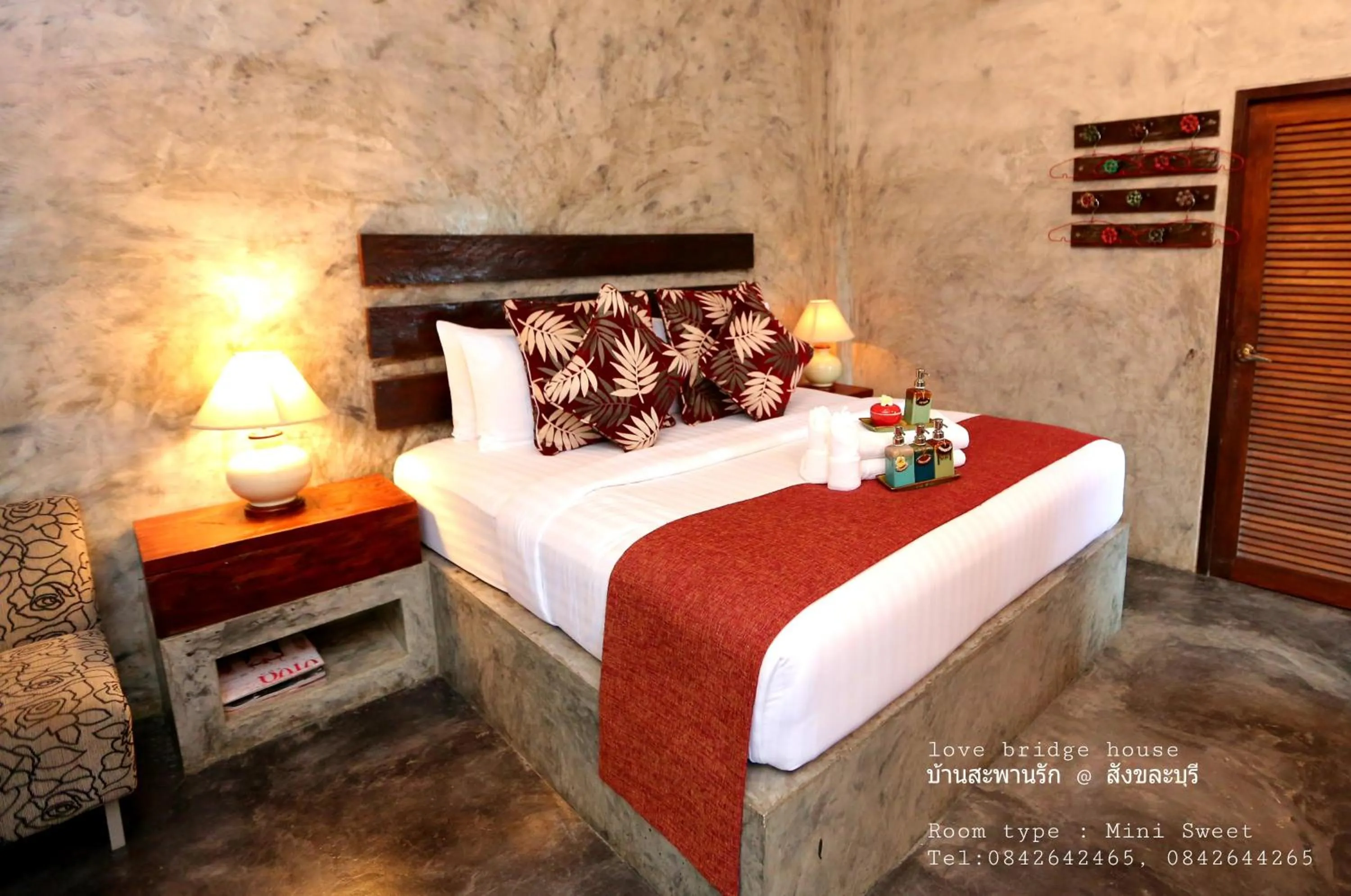 Bed in Love Bridge House บ้านสะพานรัก