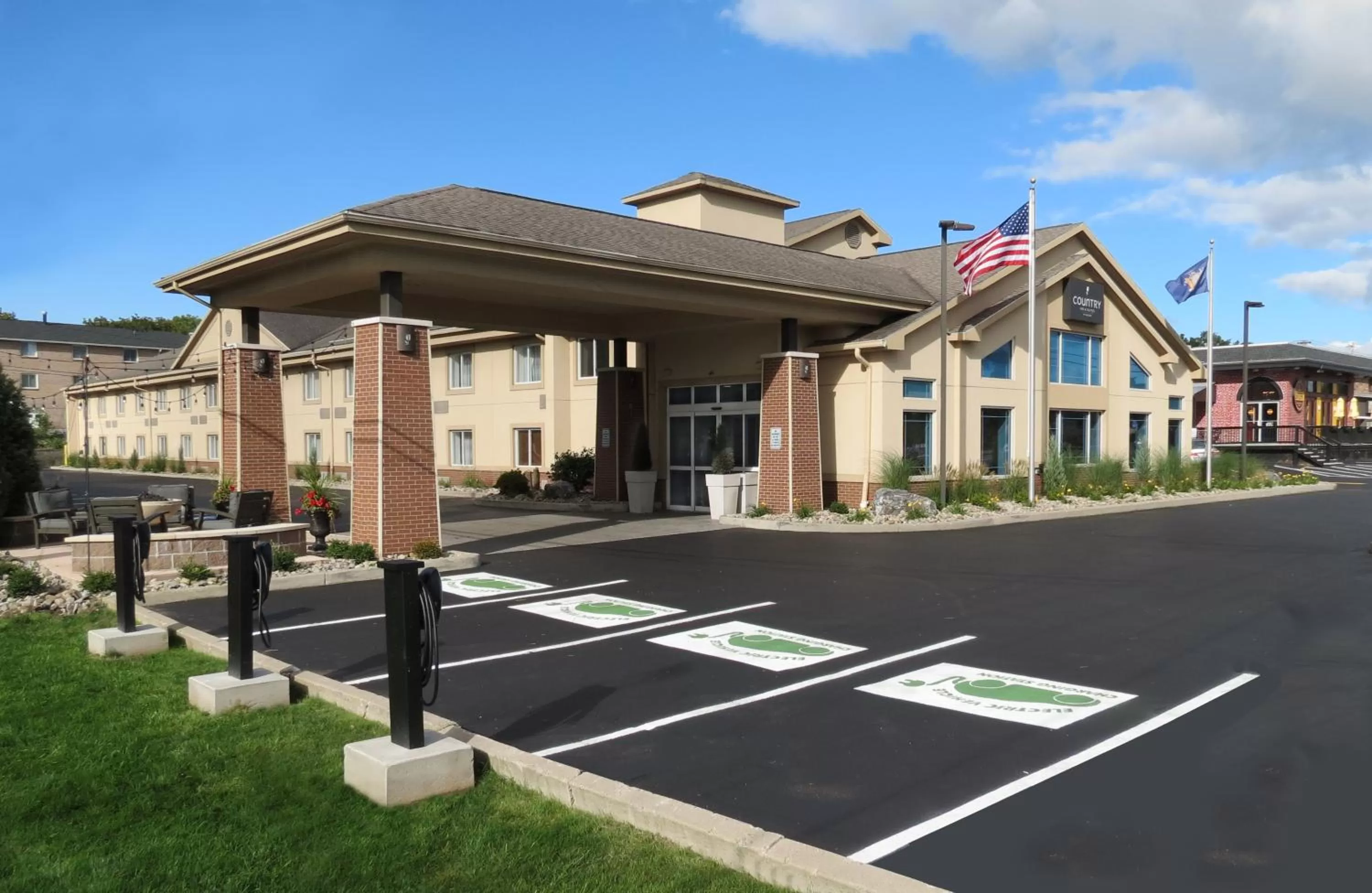 Facade/entrance in Country Inn & Suites by Radisson, Rochester-Pittsford-Brighton, NY