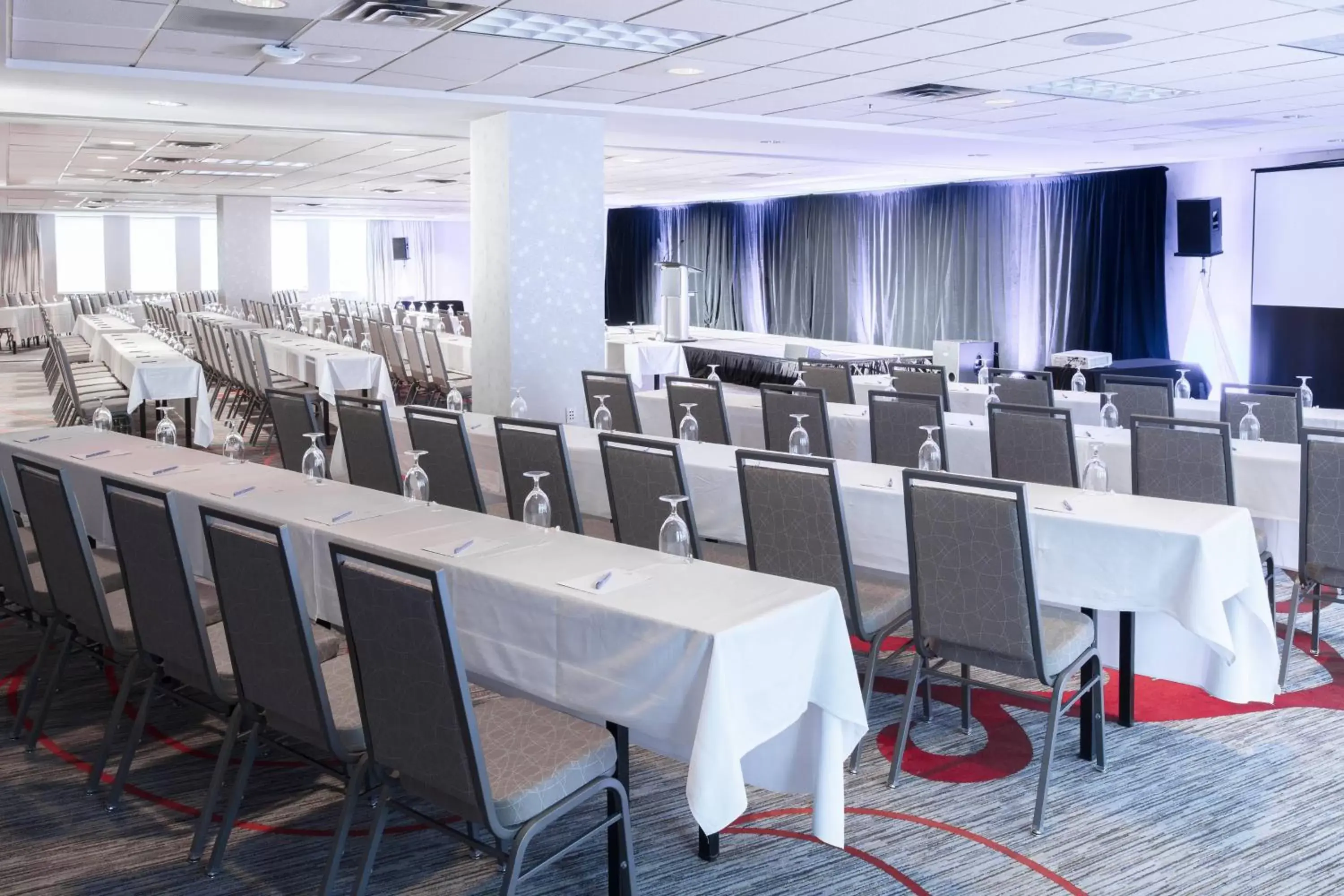 Meeting/conference room in Delta Hotels by Marriott Beausejour
