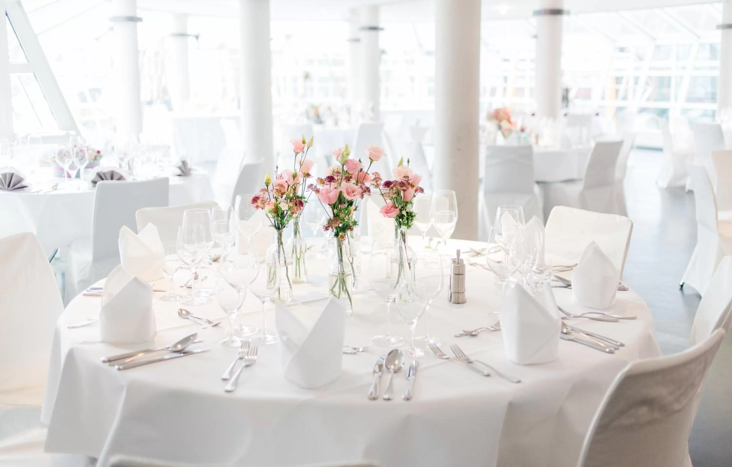 Banquet/Function facilities in Factory Hotel