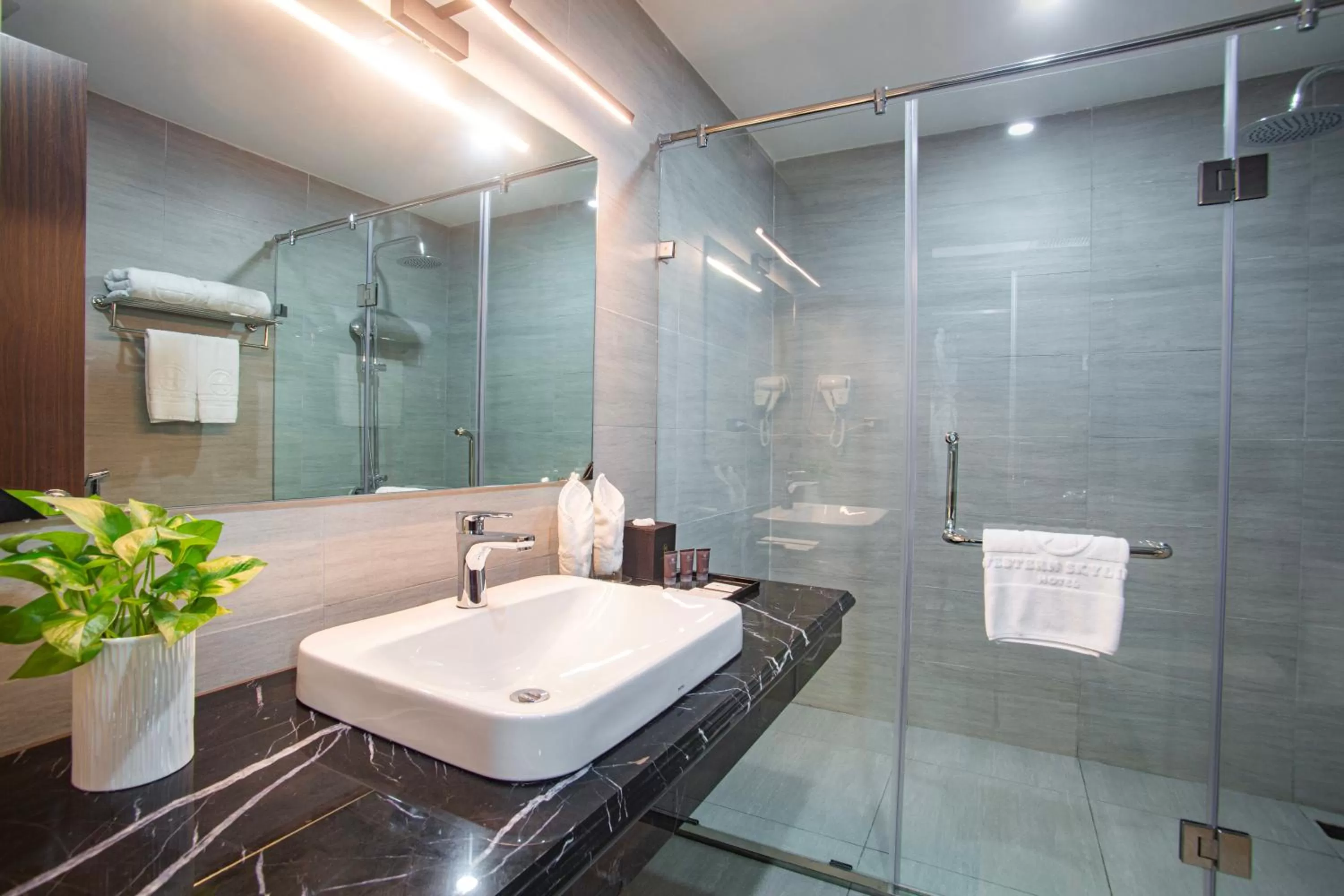 Bathroom in Western Skyline Hotel