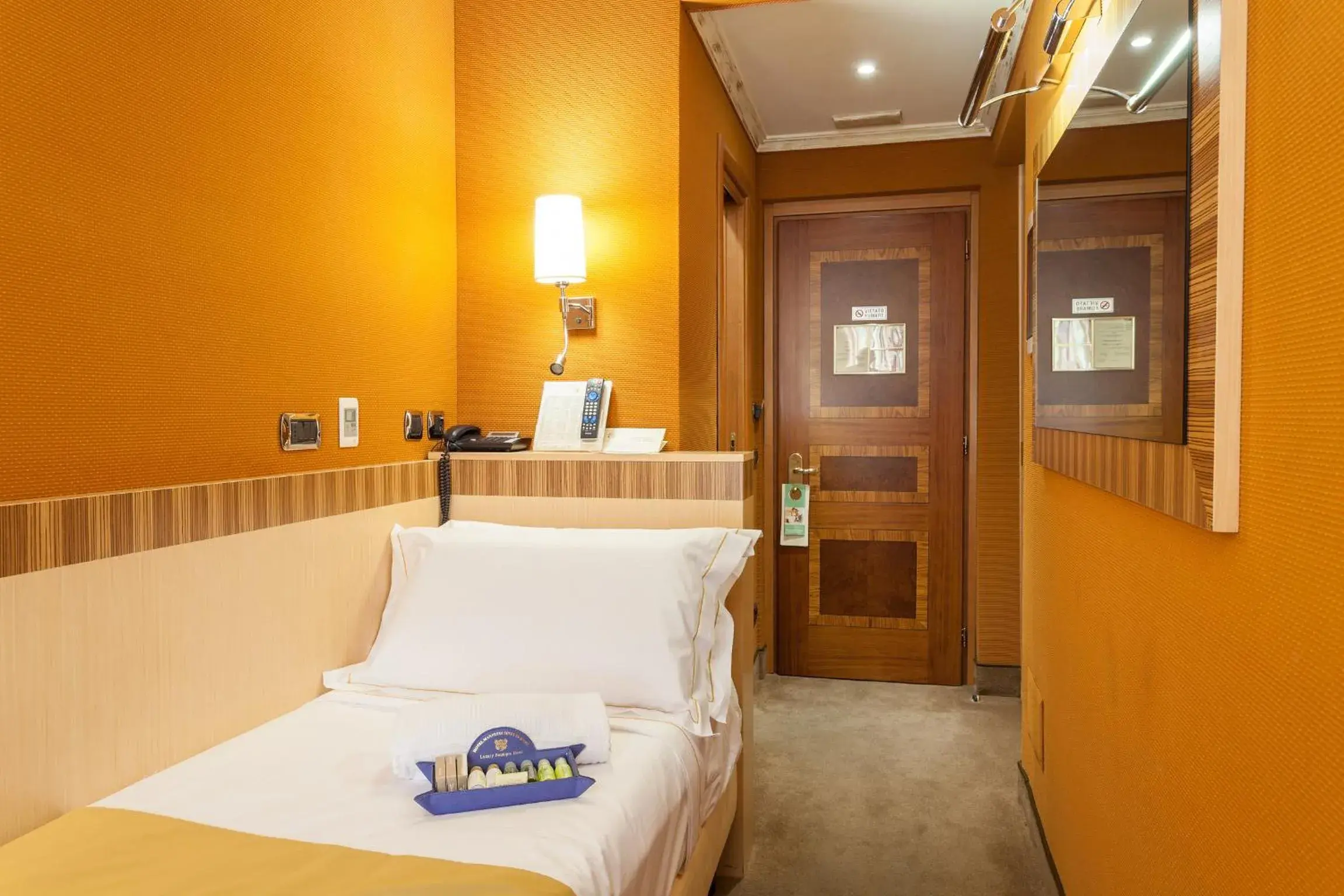 Bedroom in Hotel Manfredi Suite In Rome