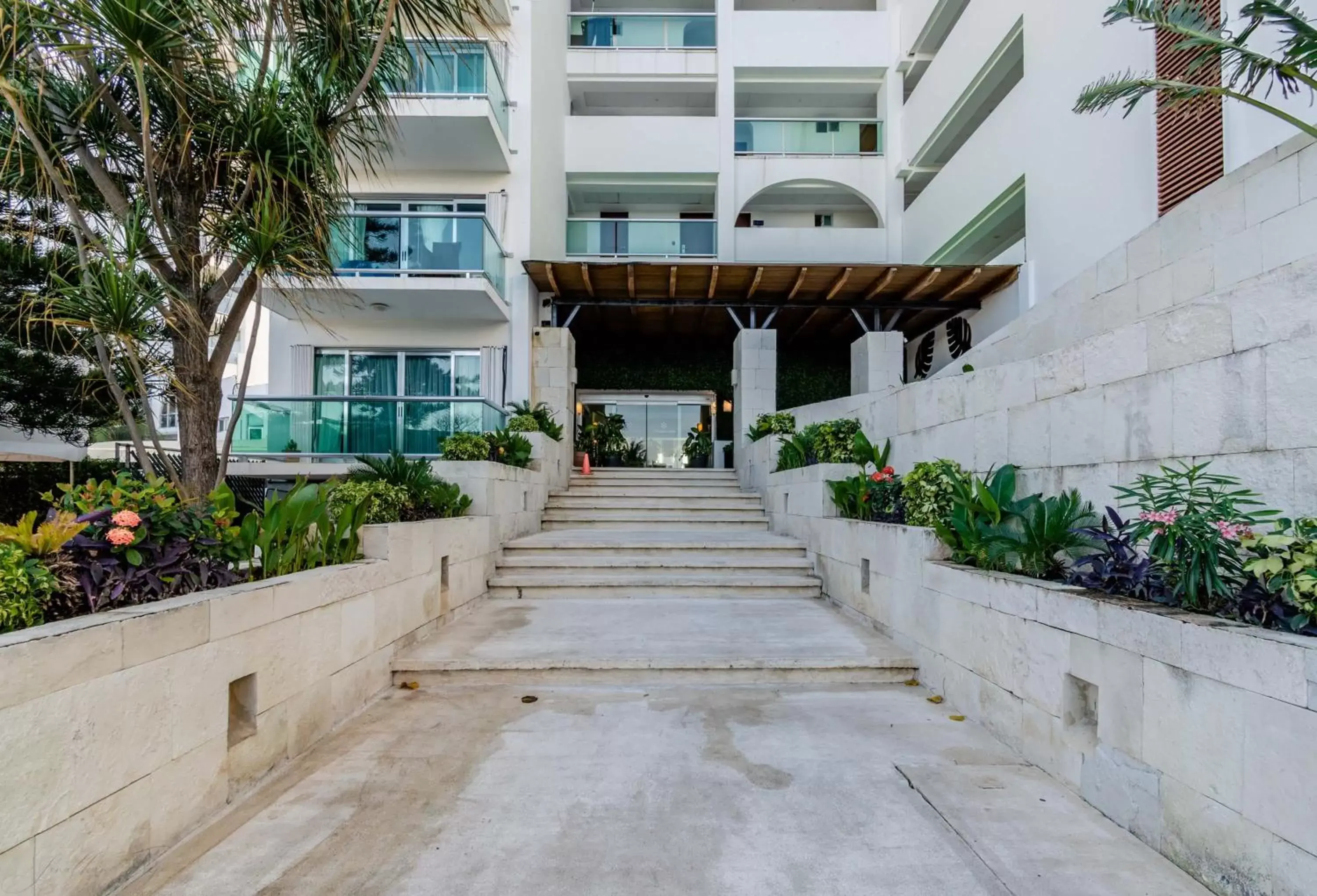 Facade/entrance, Property Building in Ocean Dream Cancun by GuruHotel