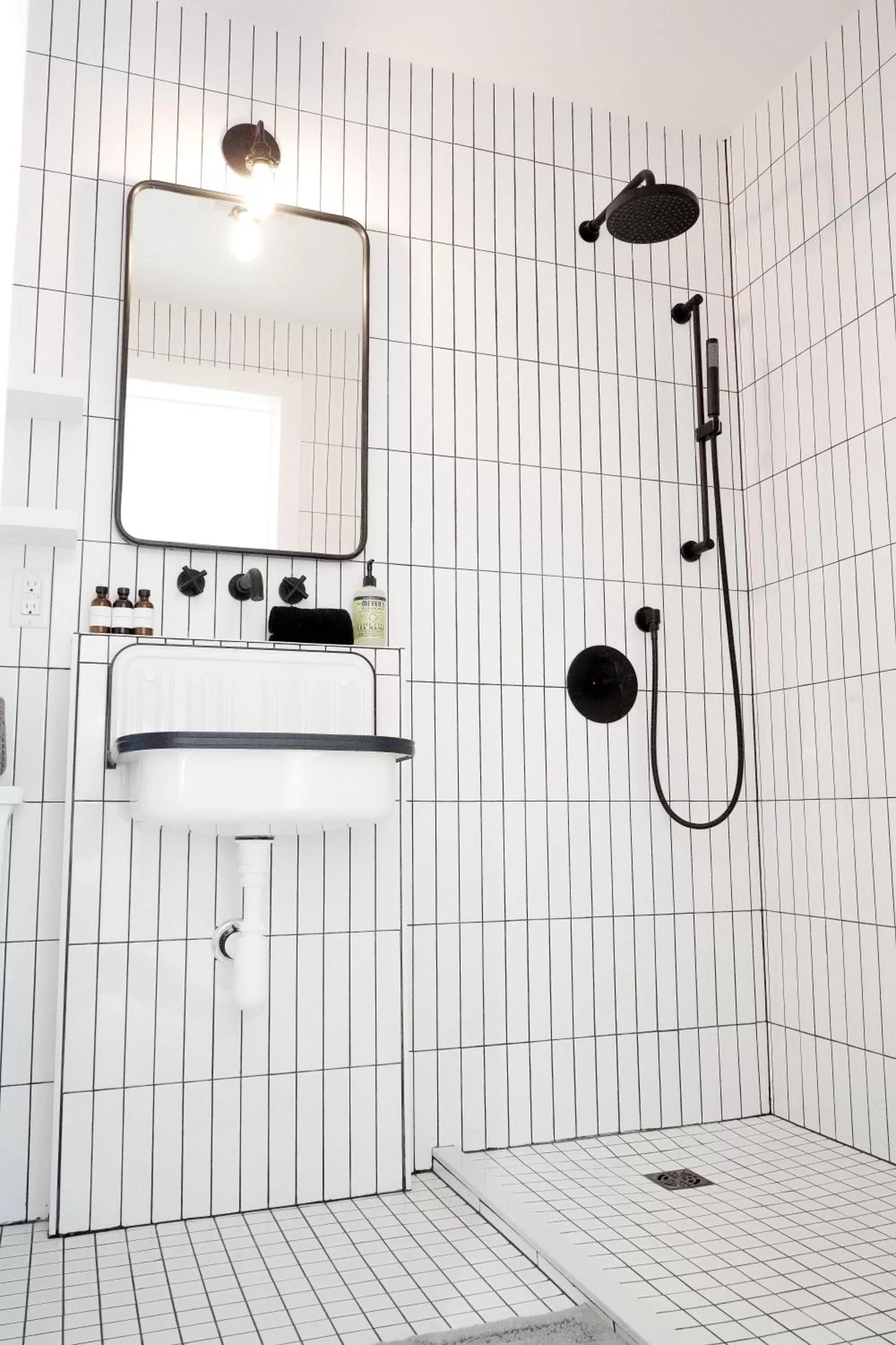 Bathroom in The Lakeside Prince Edward County