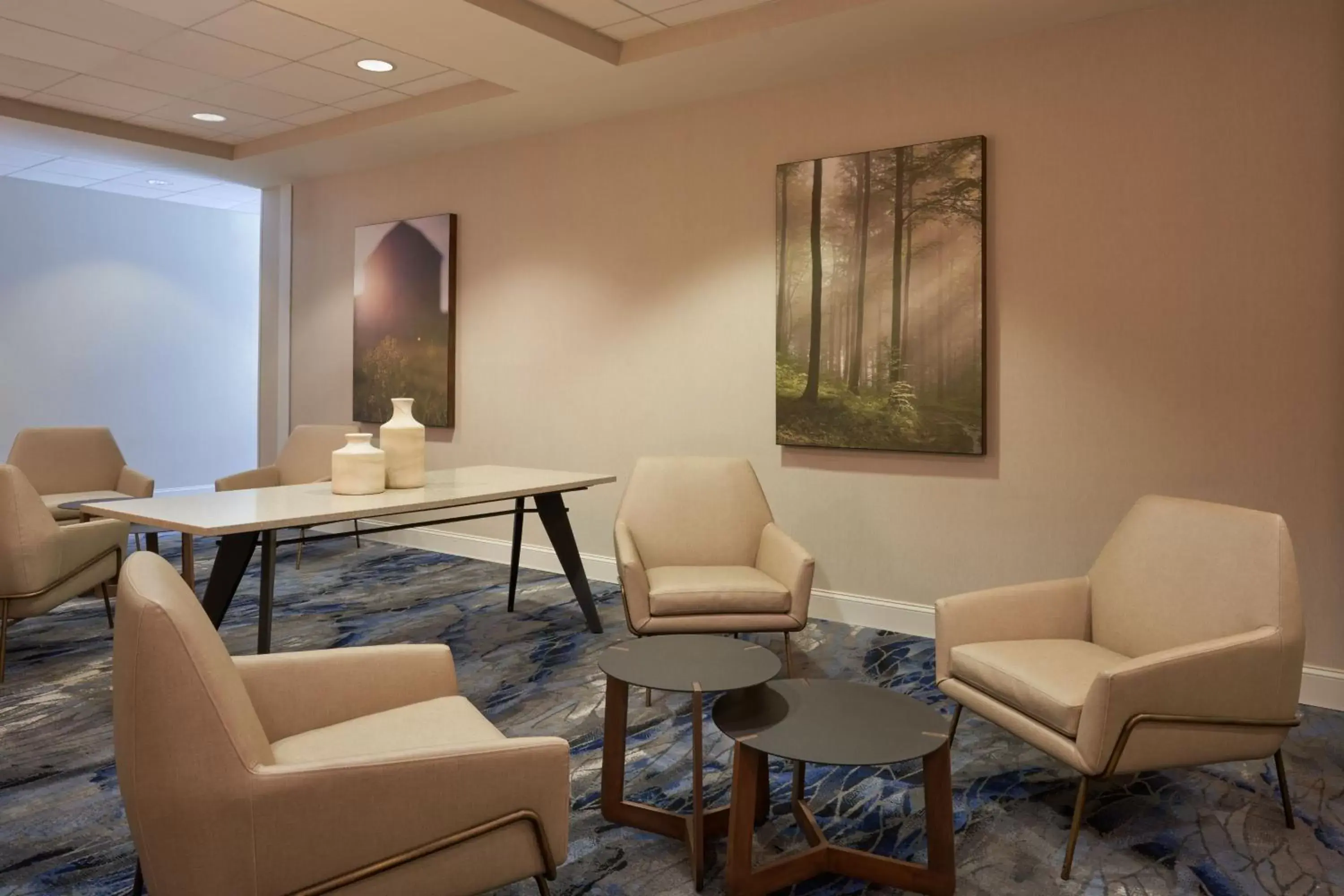 Meeting/conference room, Seating Area in Fairfield Inn & Suites by Marriott Orlando International Drive/Convention Center