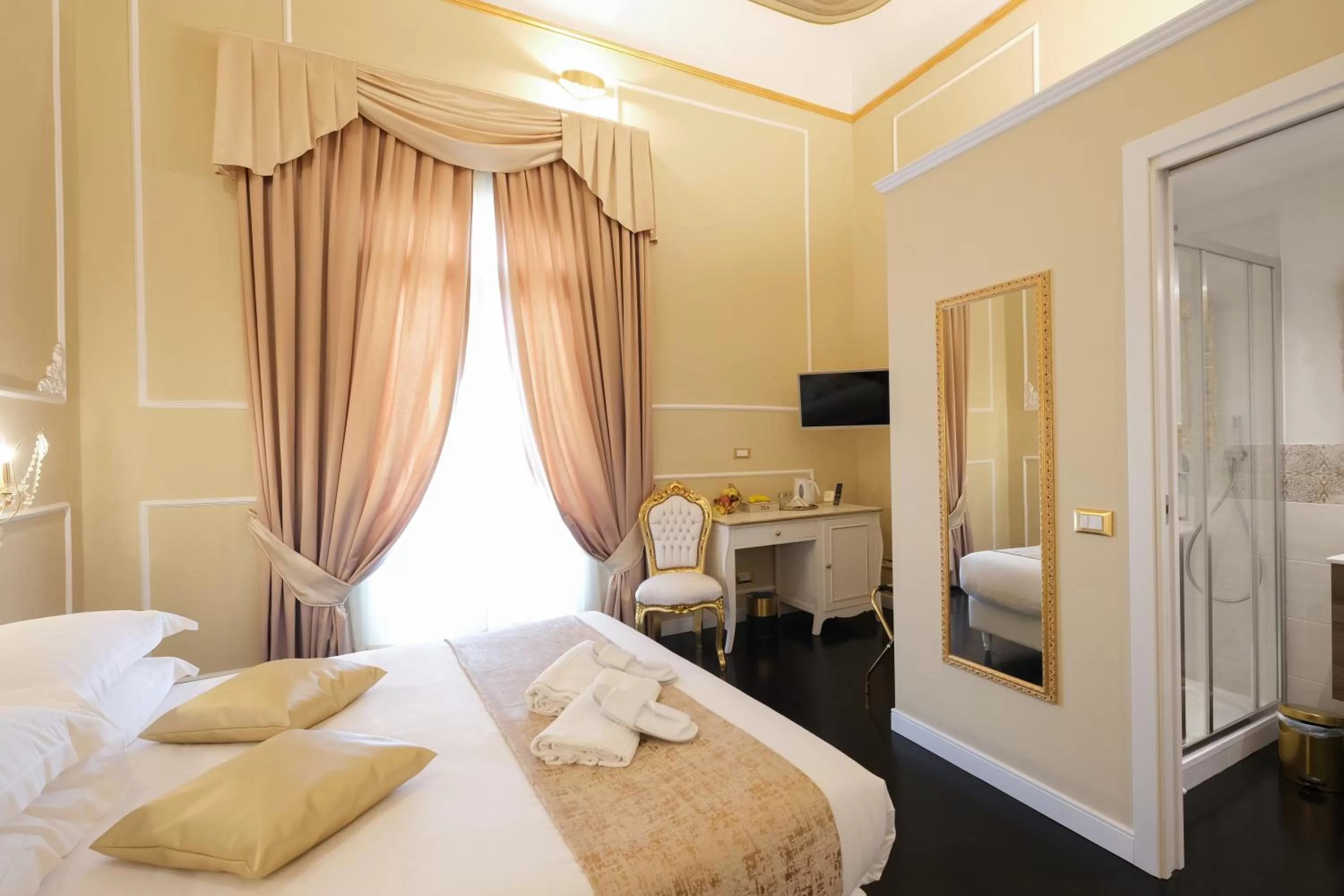 Photo of the whole room, Bed in B&B Kingsman