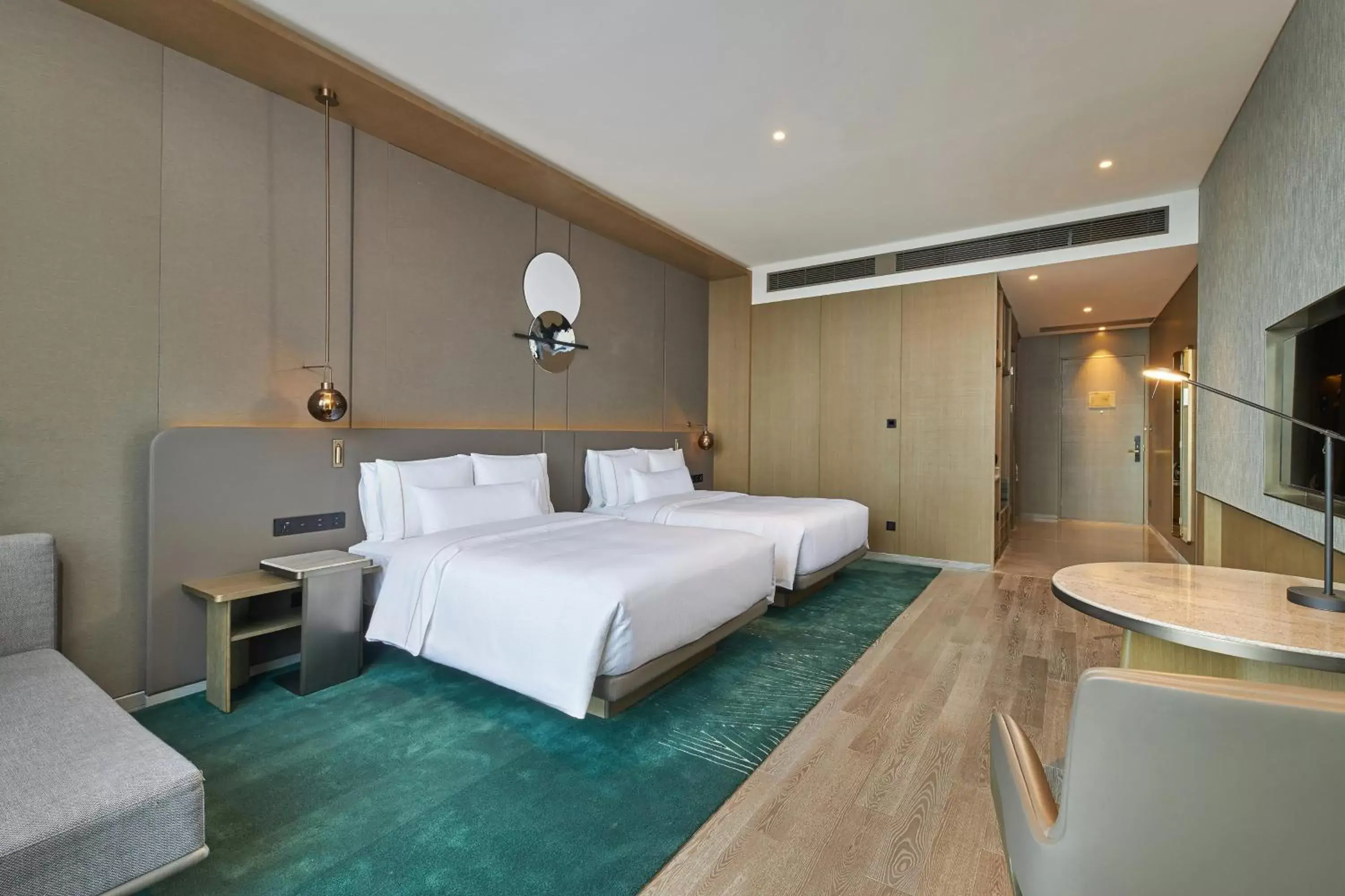 Photo of the whole room, Bed in The Westin Zhongshan Guzhen
