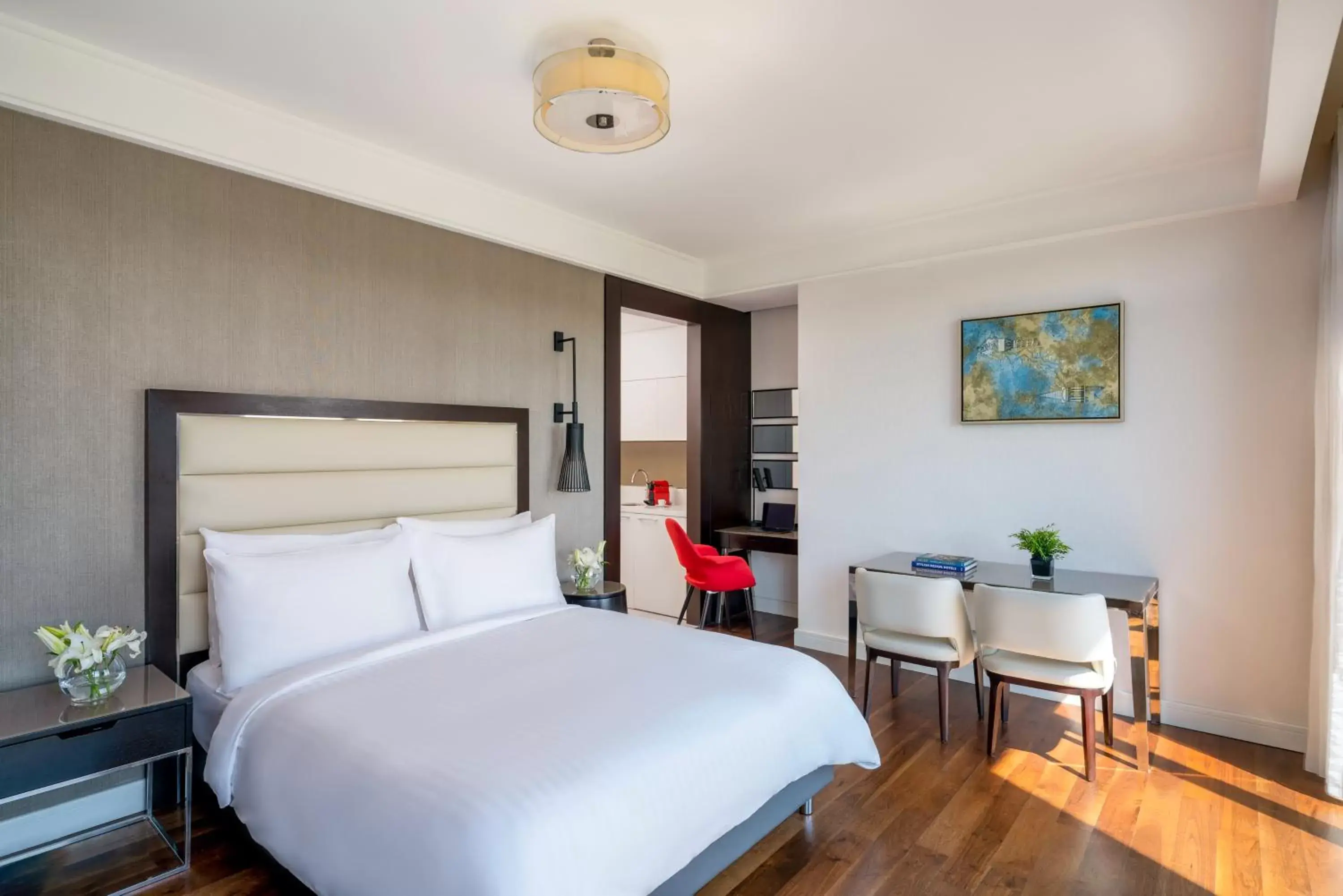 Bed in Mövenpick Istanbul Hotel Golden Horn
