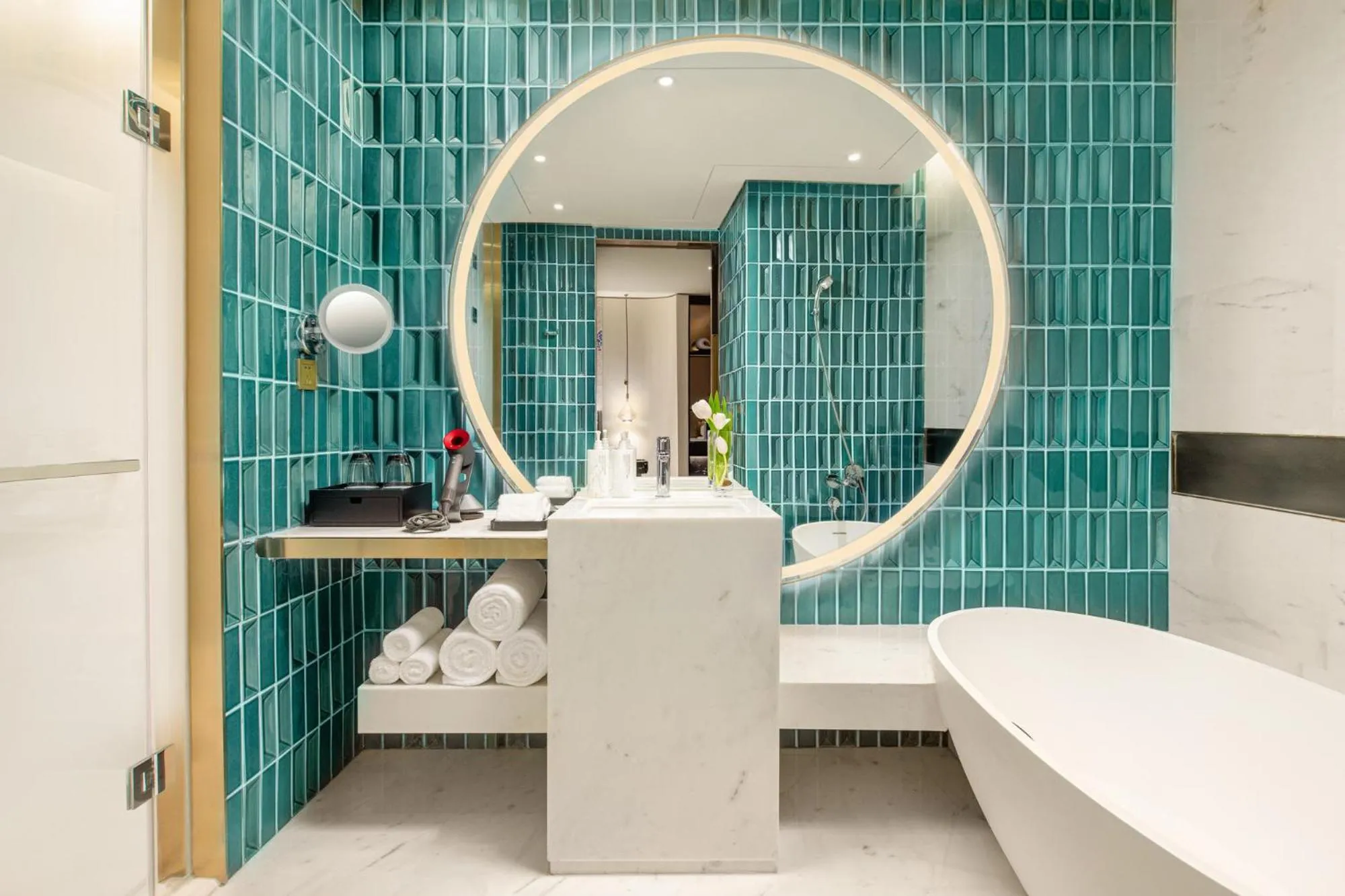 Toilet in HUALUXE Shanghai Changfeng Park - Park Lake View