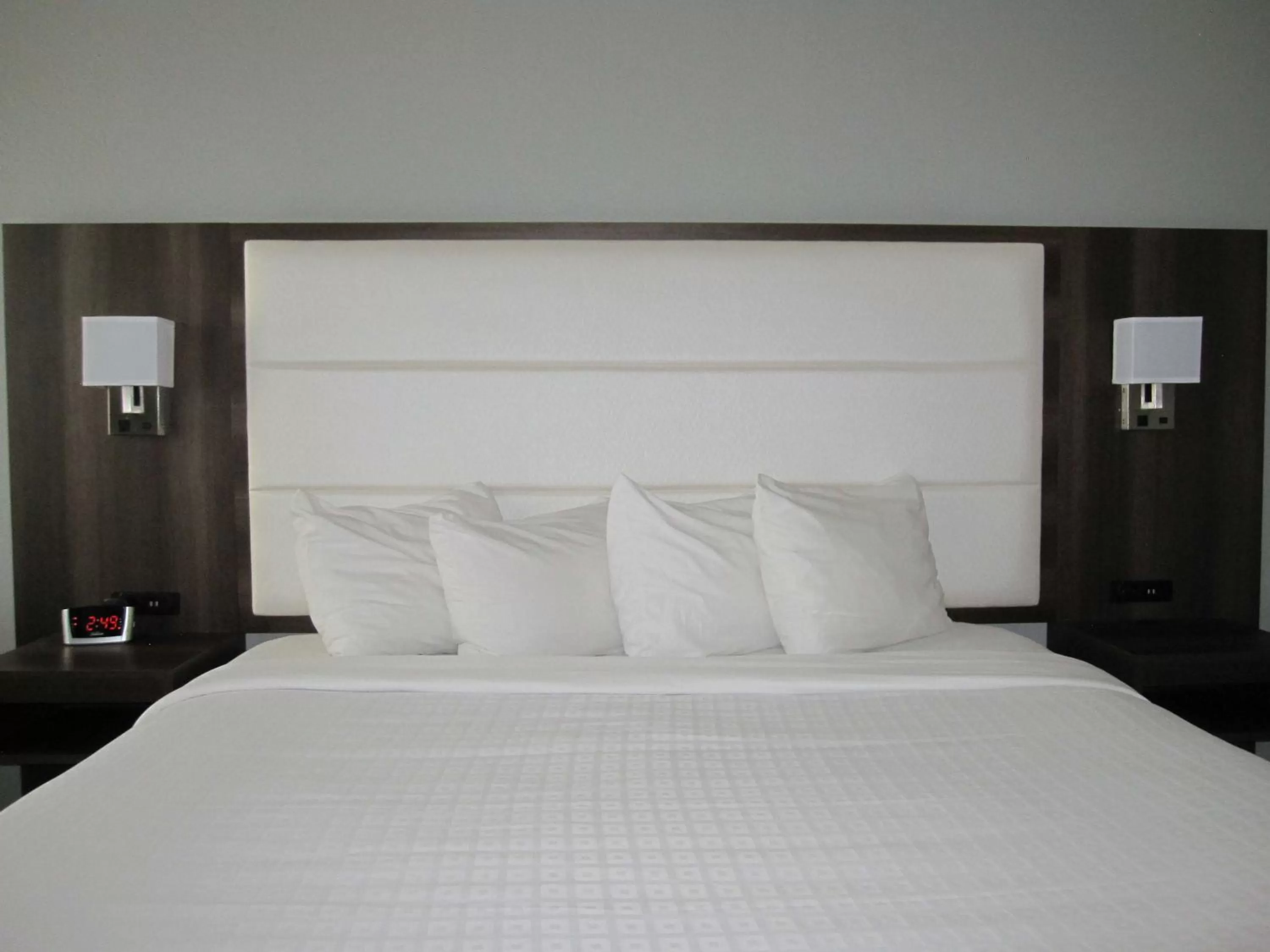 Executive King Suite - Non-Smoking in Best Western Plus First Coast Inn and Suites