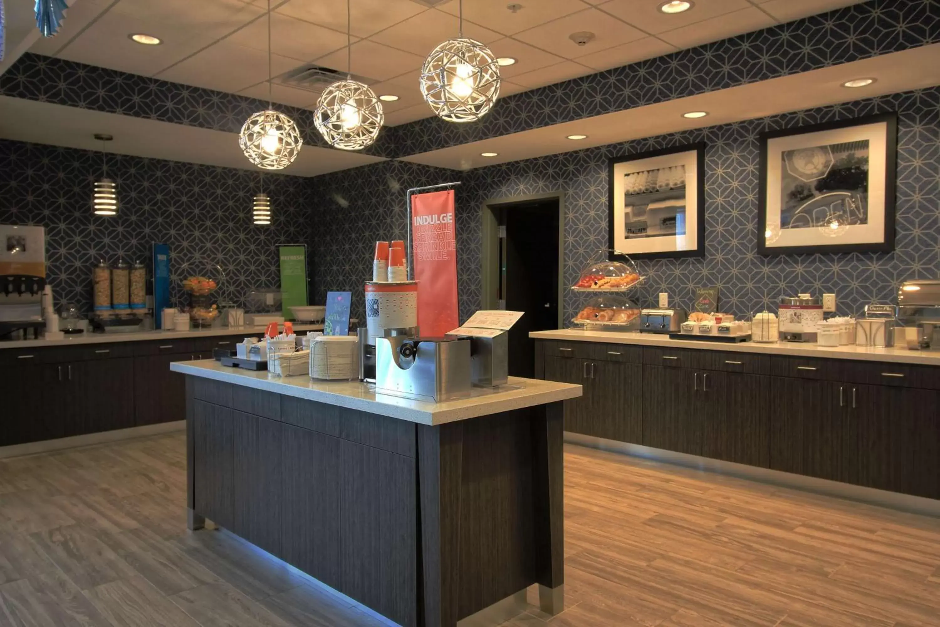 Dining area, Restaurant/Places to Eat in Hampton Inn West Plains