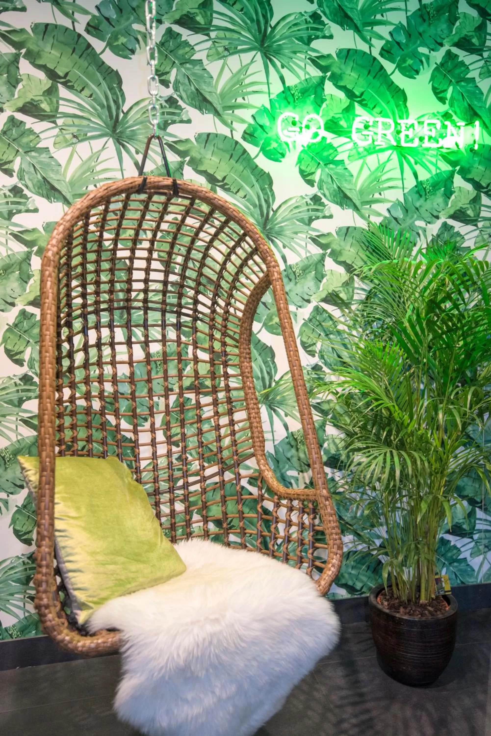 Lobby or reception in Court Garden Hotel