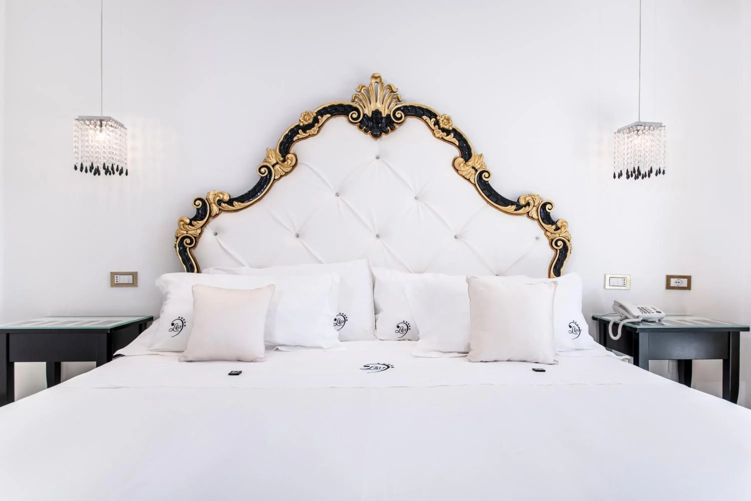 Bed in Ludwig Boutique Hotel