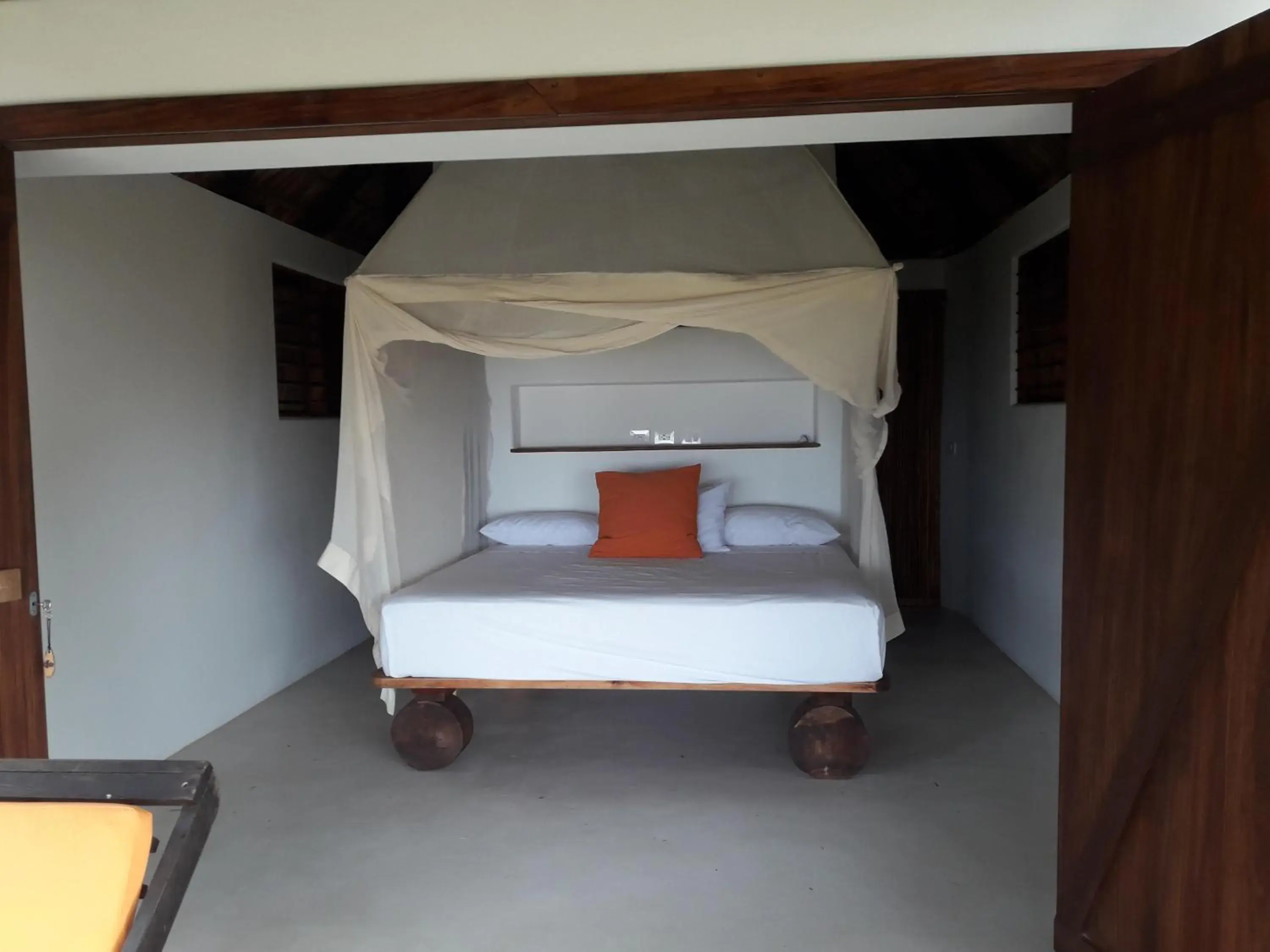 Bed in El Alquimista Yoga Spa