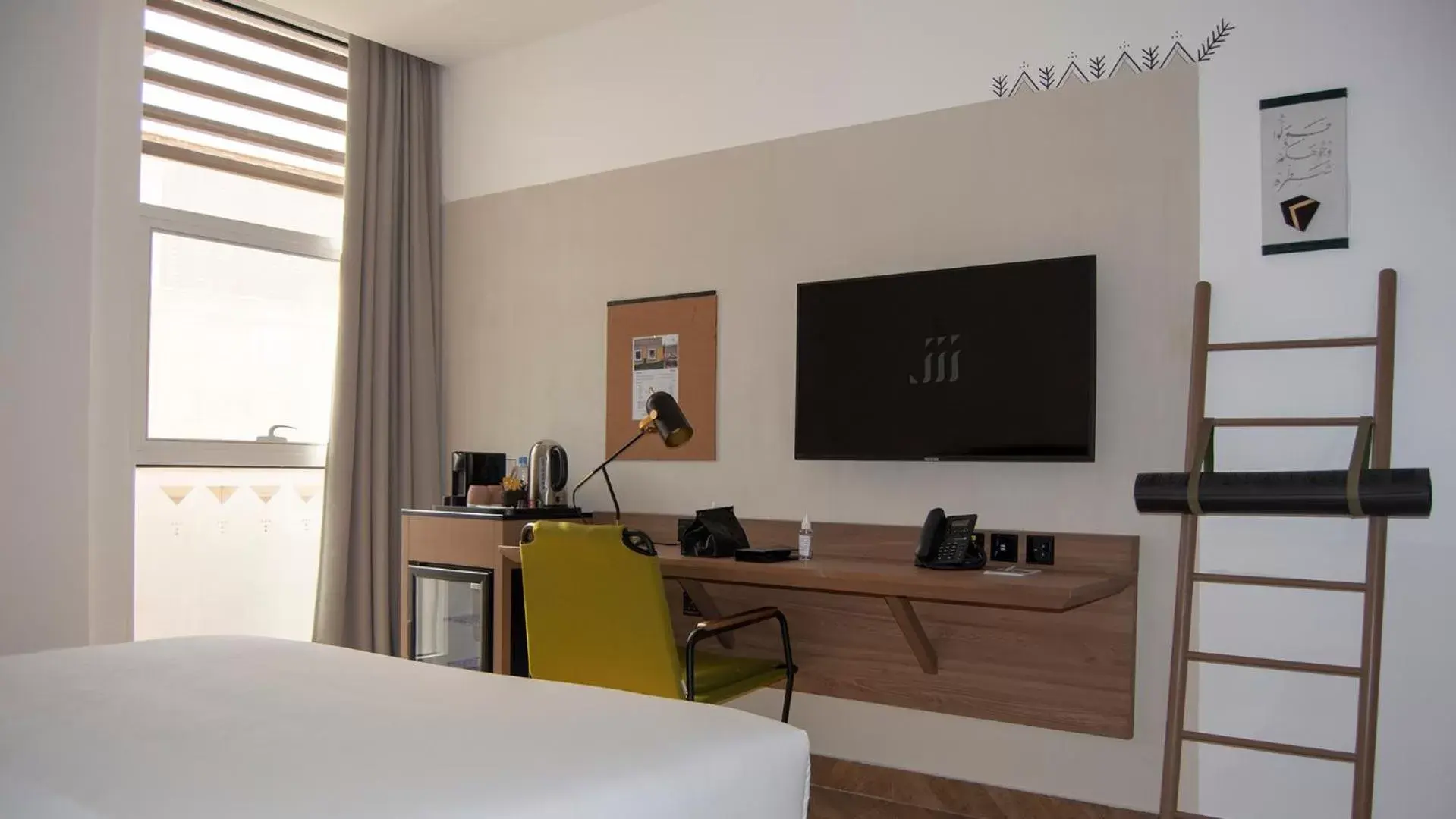 TV and multimedia, Bed in Shada Hotel Shatea - فندق شدا الشاطئ TV and multimedia, Bed in Shada Hotel Shatea - فندق شدا الشاطئ