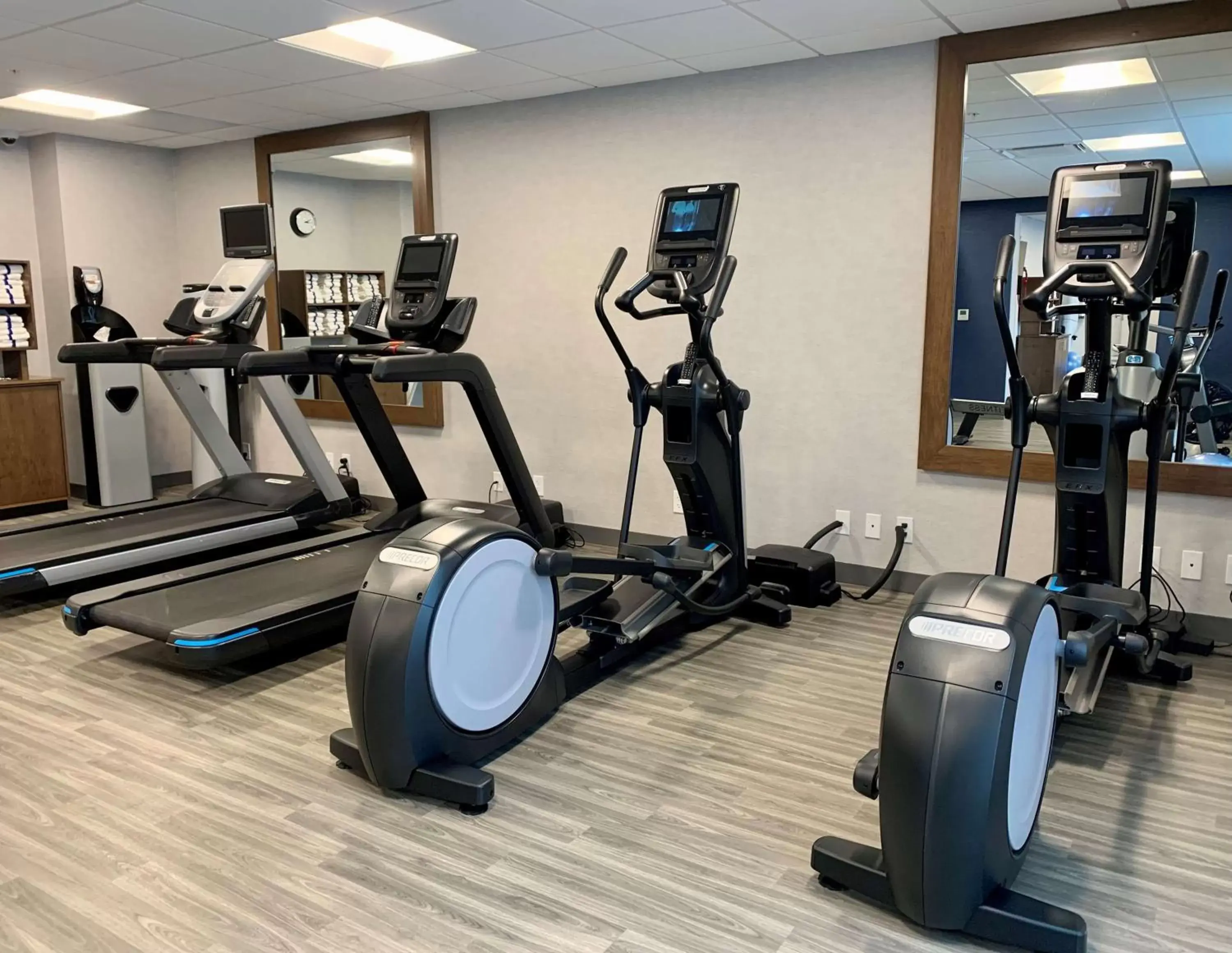 Fitness centre/facilities, Fitness Center/Facilities in Hampton Inn Harrisburg-East/Hershey