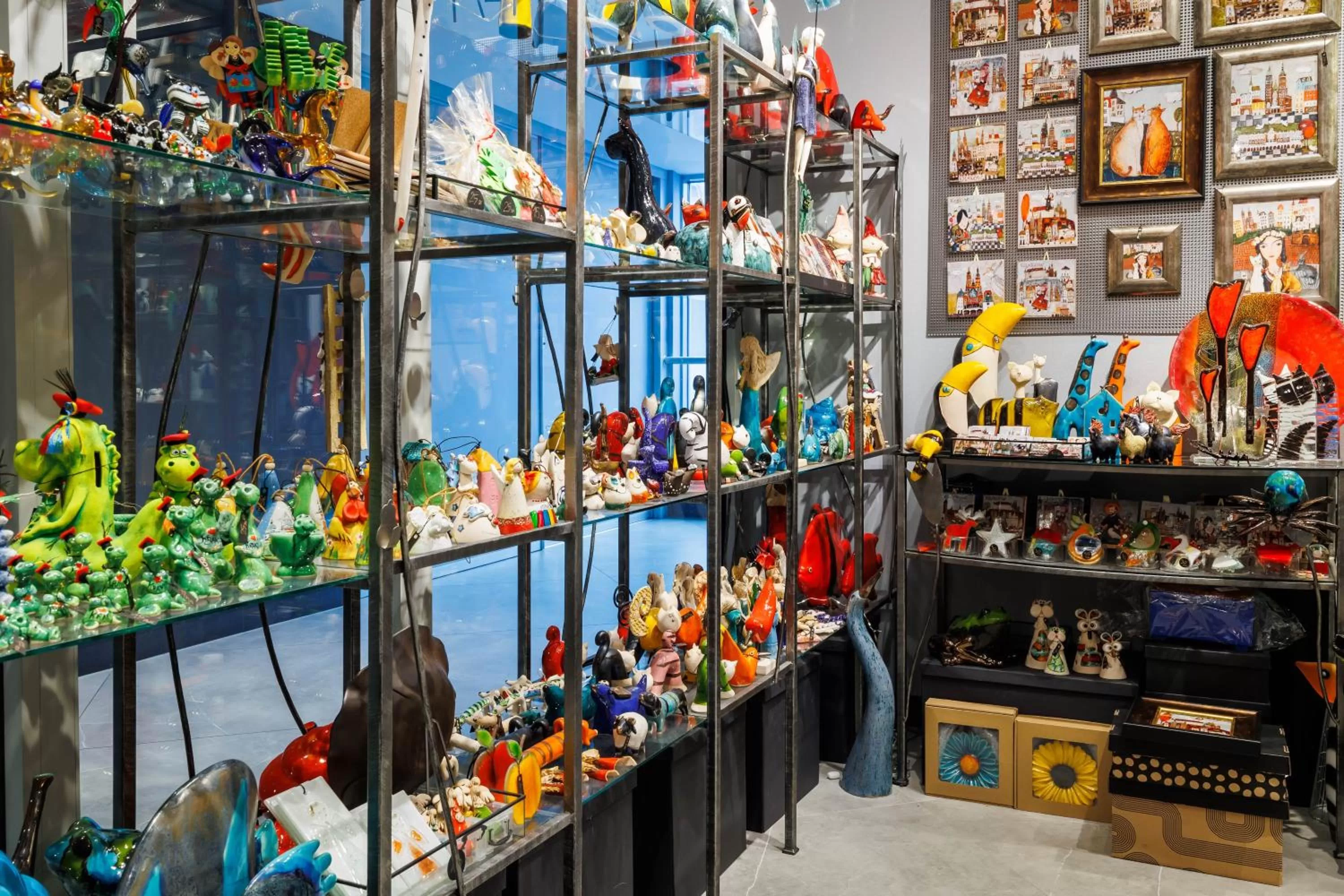 On-site shops in Hotel Wyspiański