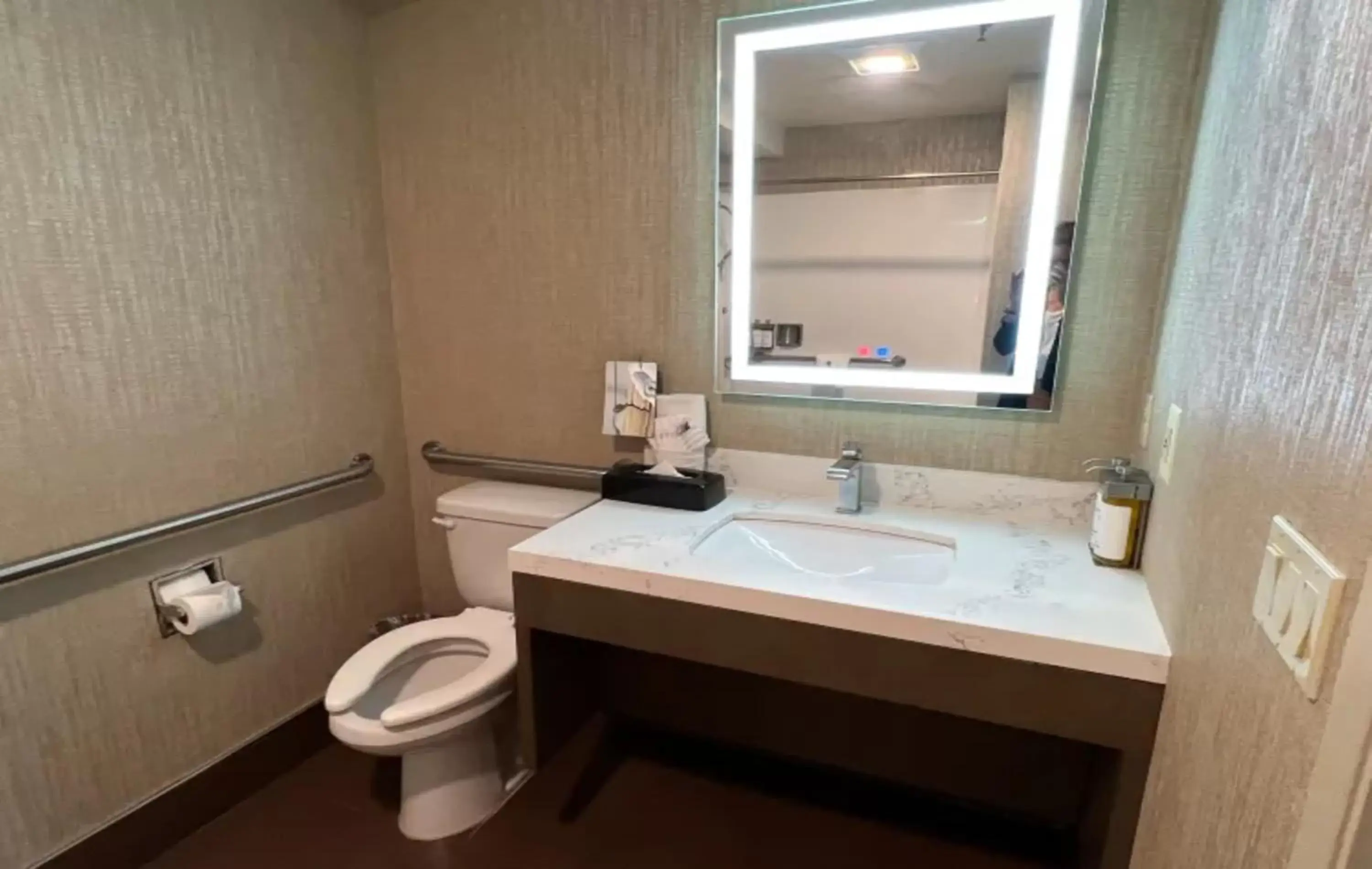 Toilet, Bathroom in Empeiria High Sierra Hotel