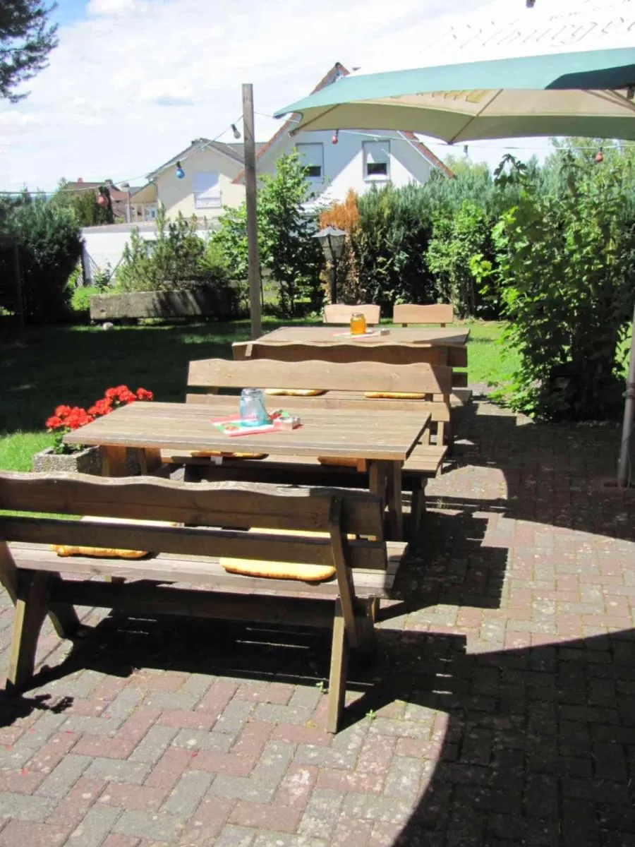 Garden in "Unter den Kastanien"