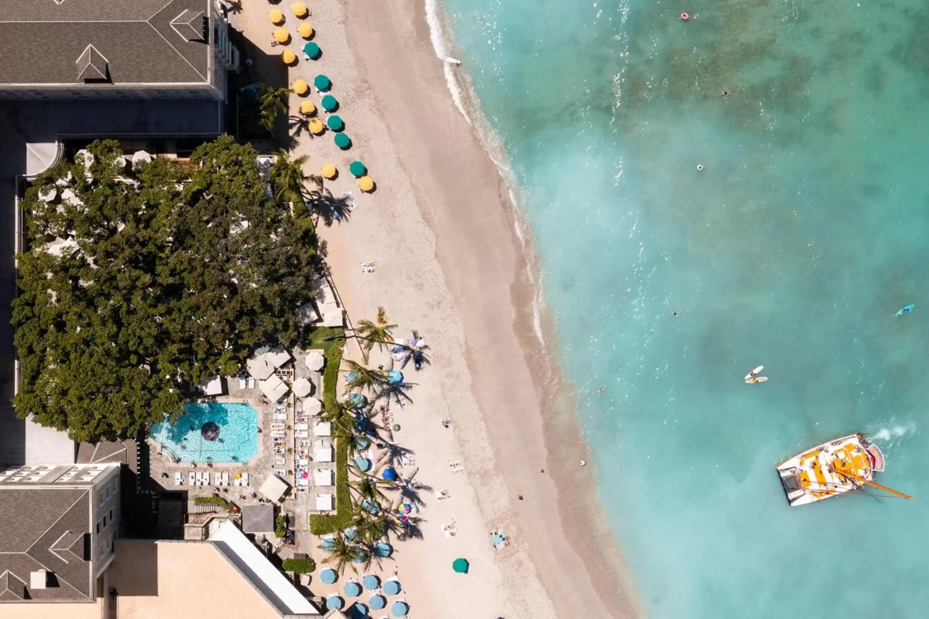 Swimming pool, Bird's-eye View in Moana Surfrider, A Westin Resort & Spa, Waikiki Beach