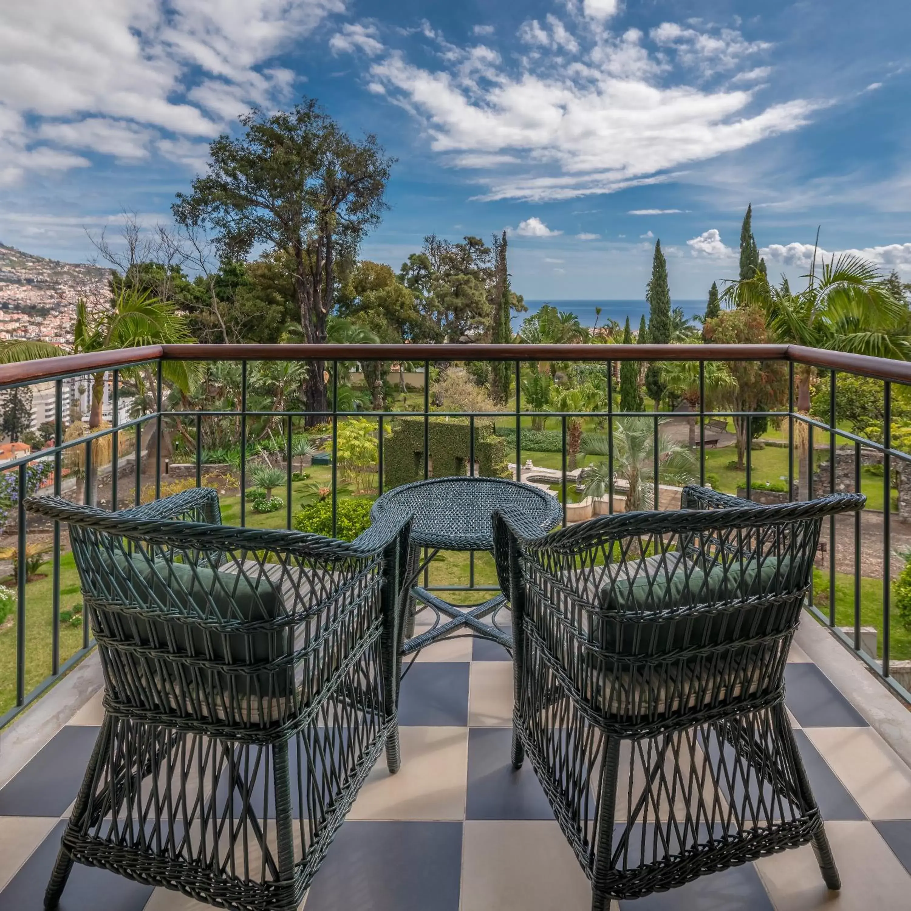 Balcony/Terrace in Quinta Jardins do Lago