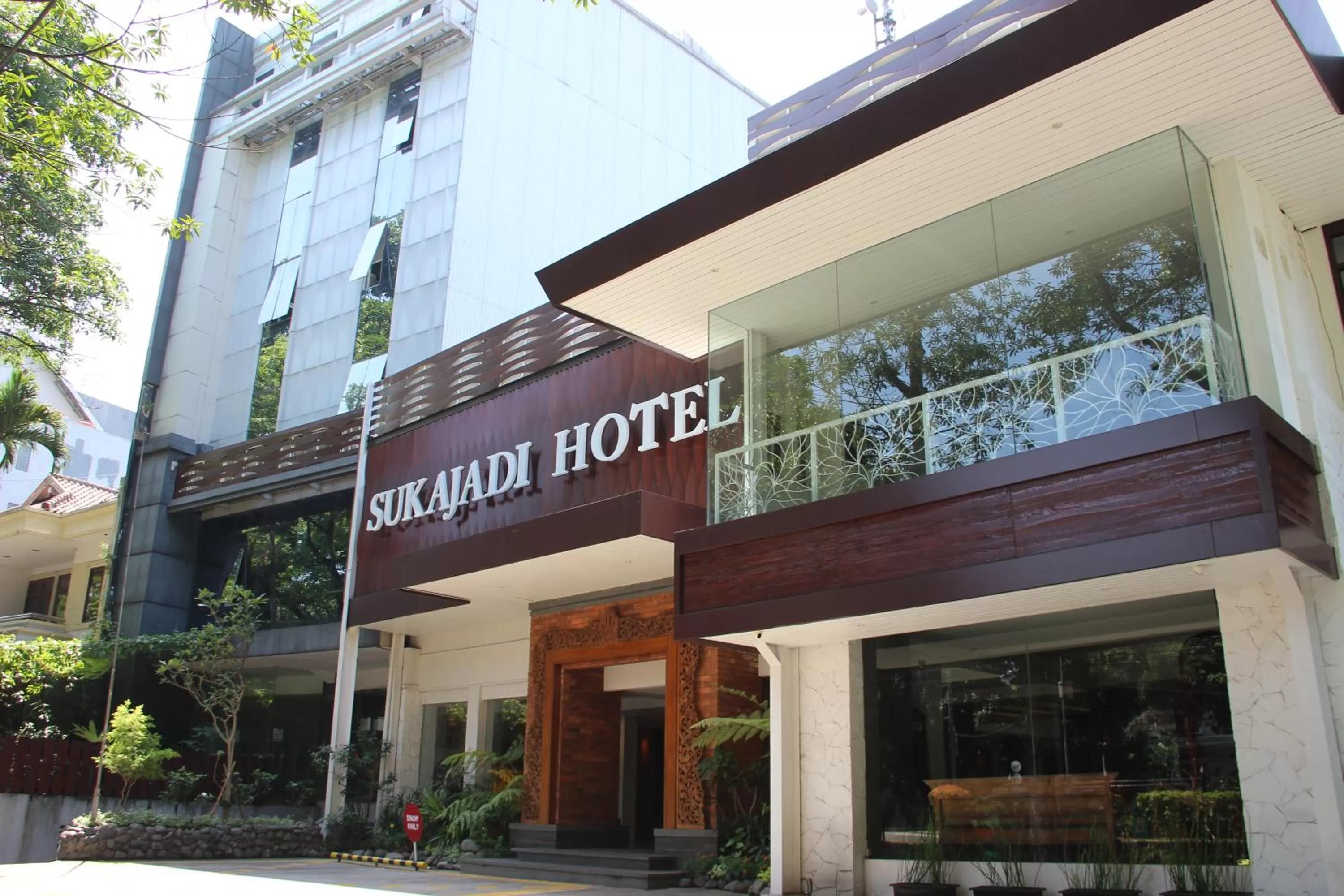 Property building in Sukajadi Hotel, Convention and Gallery