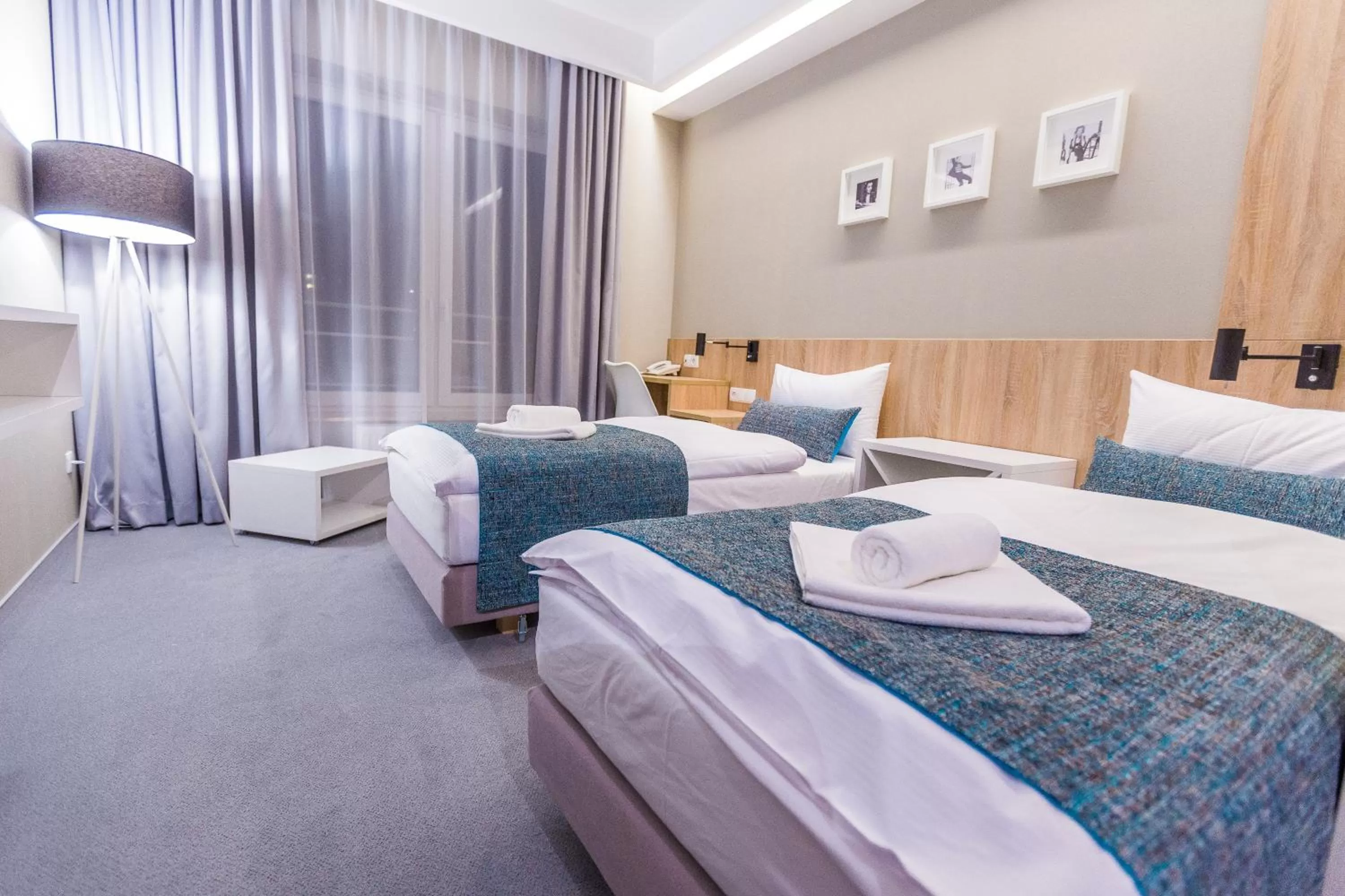 Photo of the whole room, Bed in Hotel Falcon