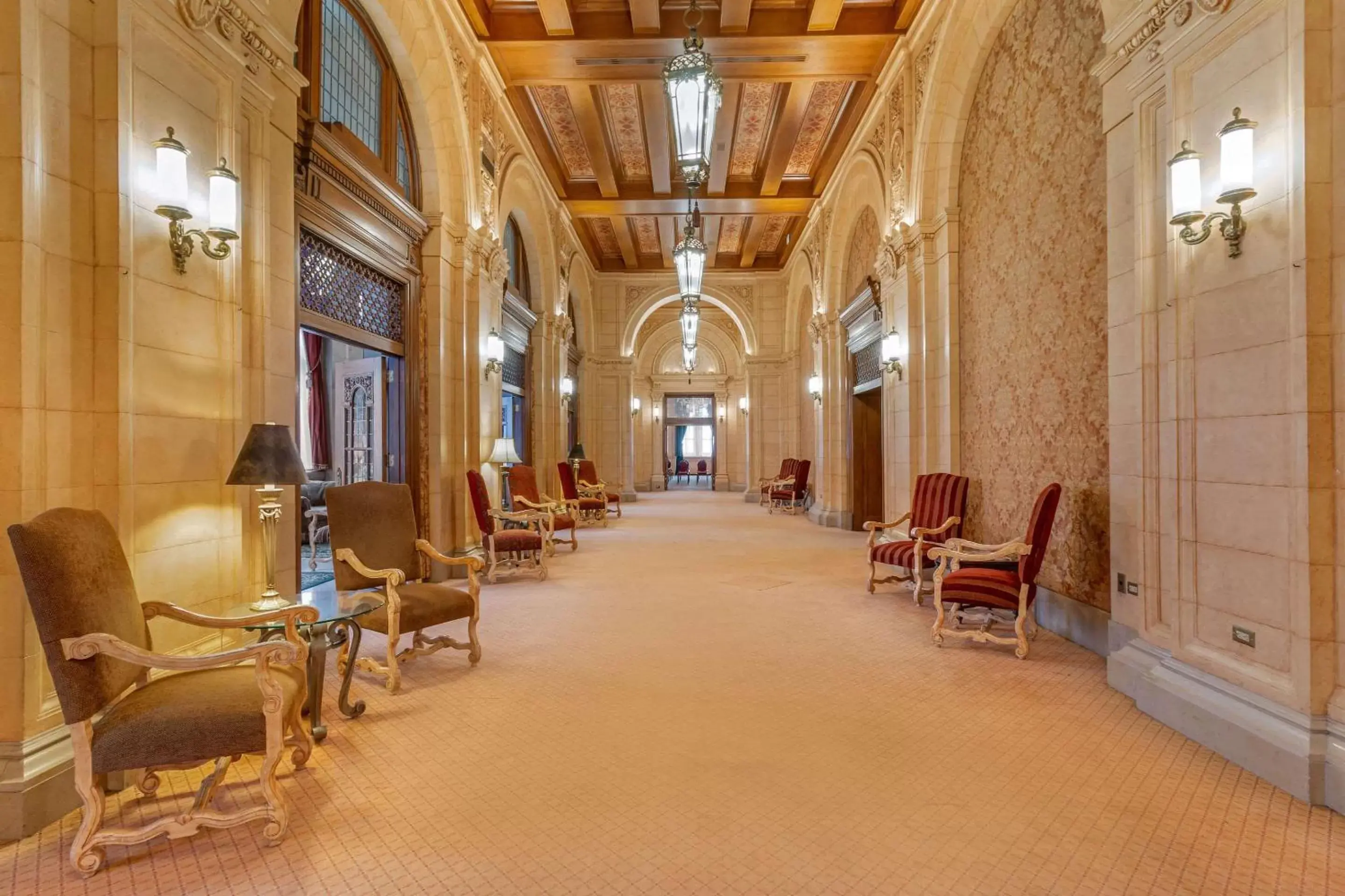 Lobby or reception in The Fort Garry Hotel, Spa and Conference Centre, Ascend Hotel Collection