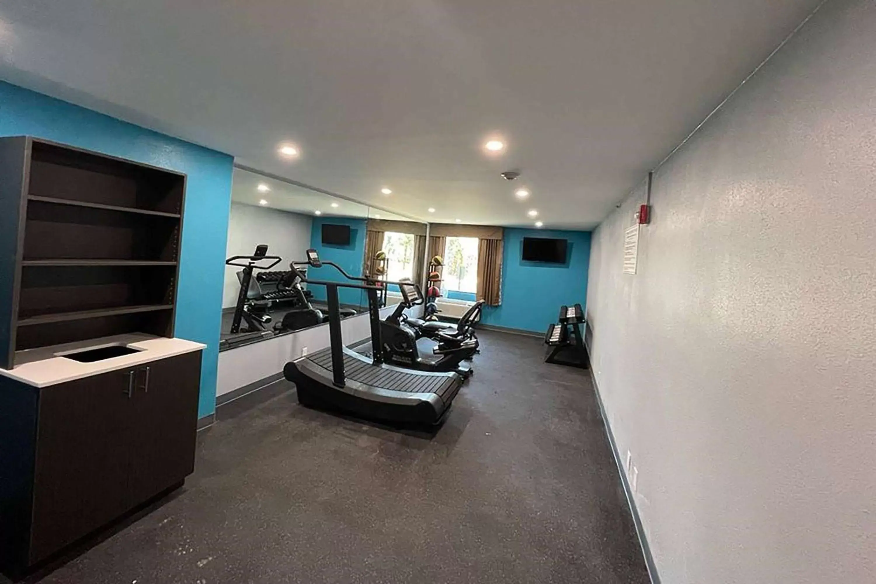 Fitness centre/facilities in Baymont by Wyndham East Ridge - Chattanooga