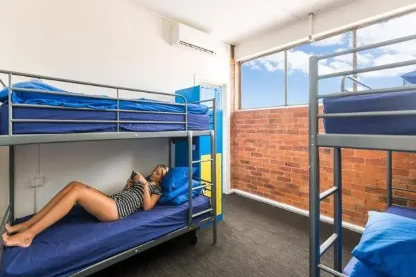 Bunk Bed in Summer House Backpackers Brisbane