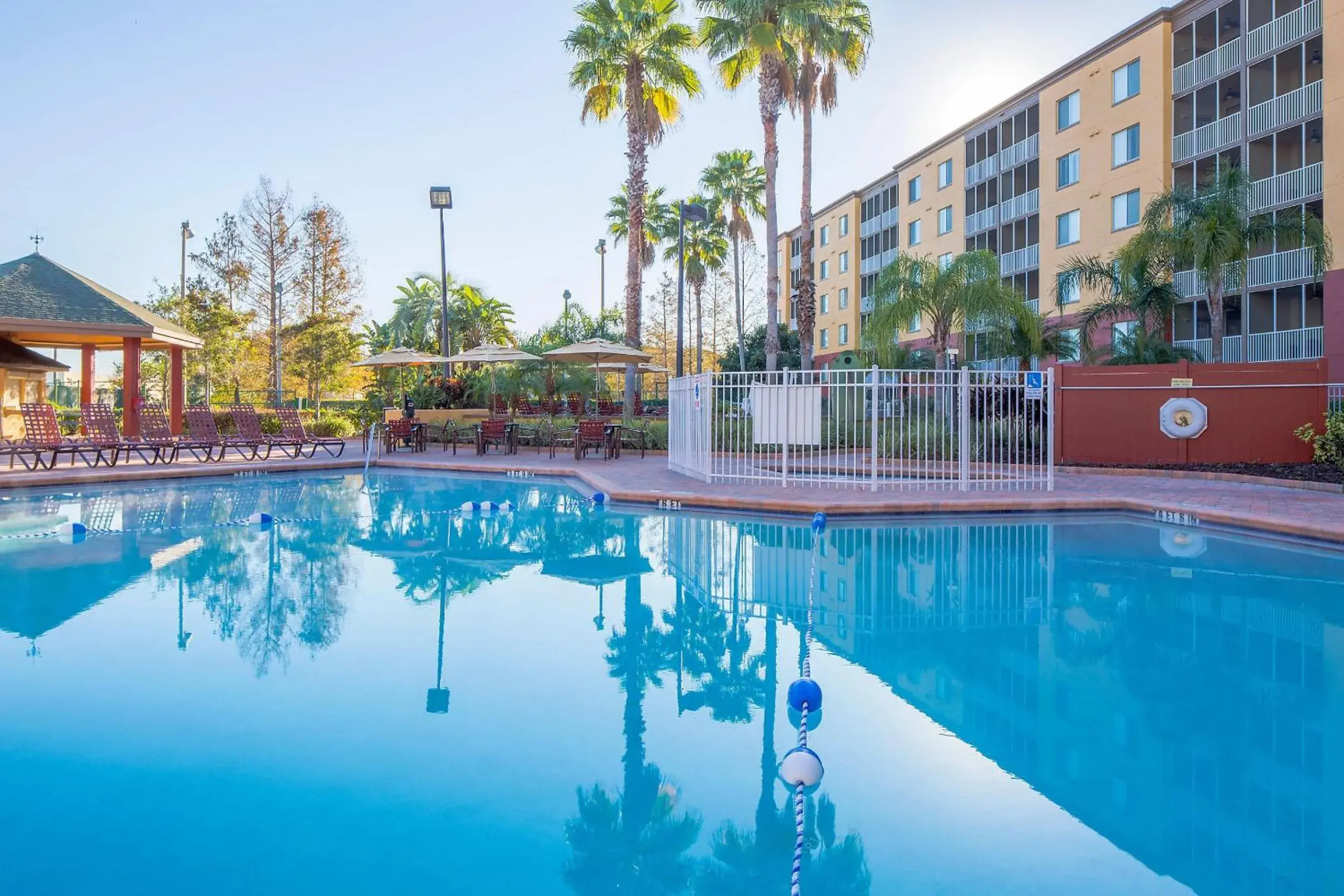 Swimming pool in Bluegreen Vacations Orlando's Sunshine Resort