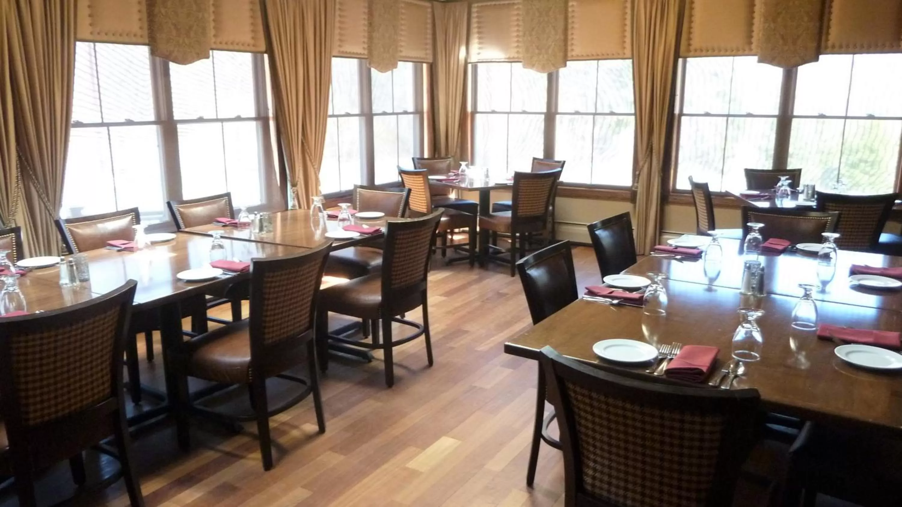 Restaurant/places to eat in Woodfield Manor - A Sundance Vacations Property