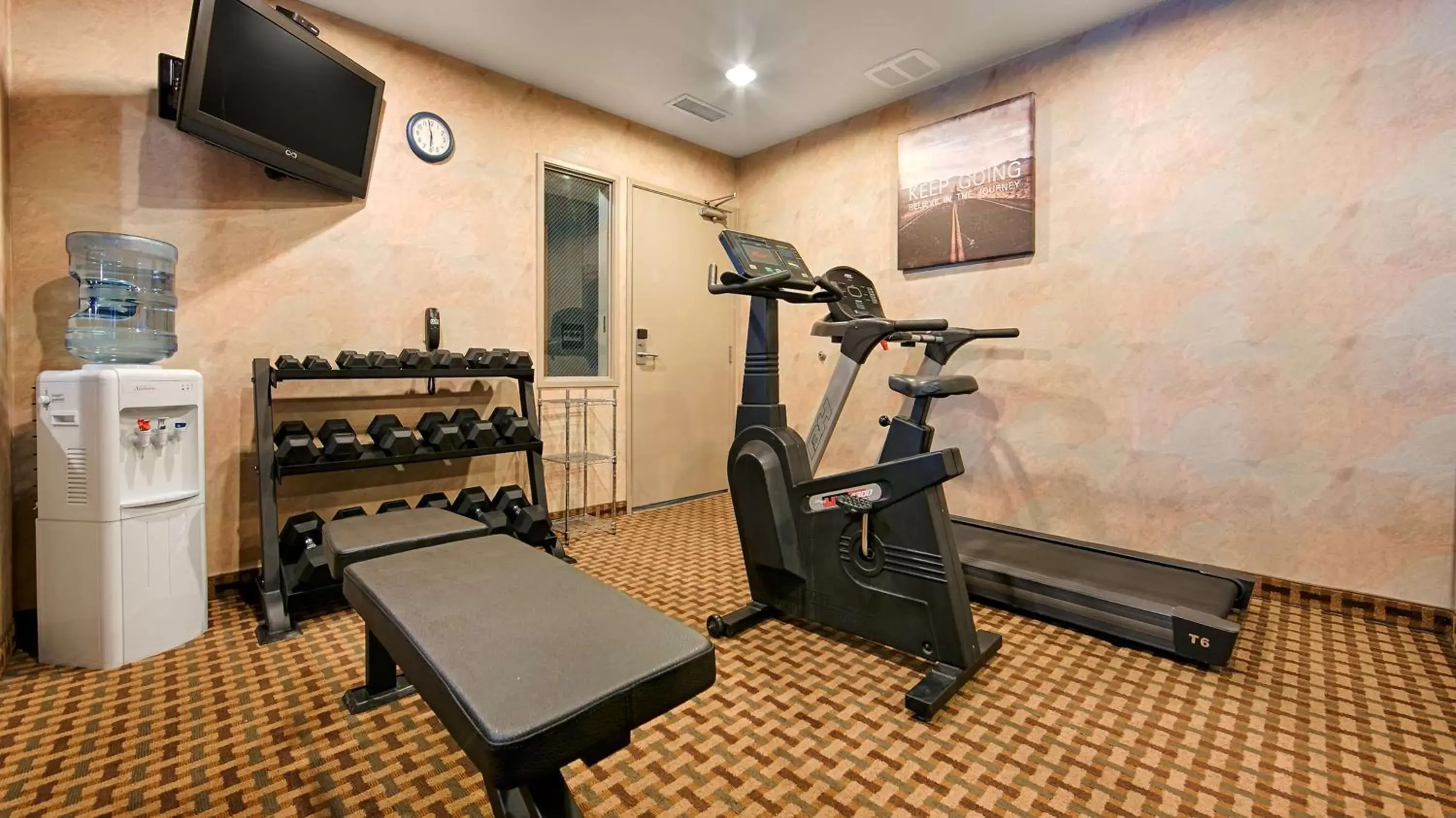 Fitness centre/facilities, Fitness Center/Facilities in Best Western Plus Rama Inn & Suites