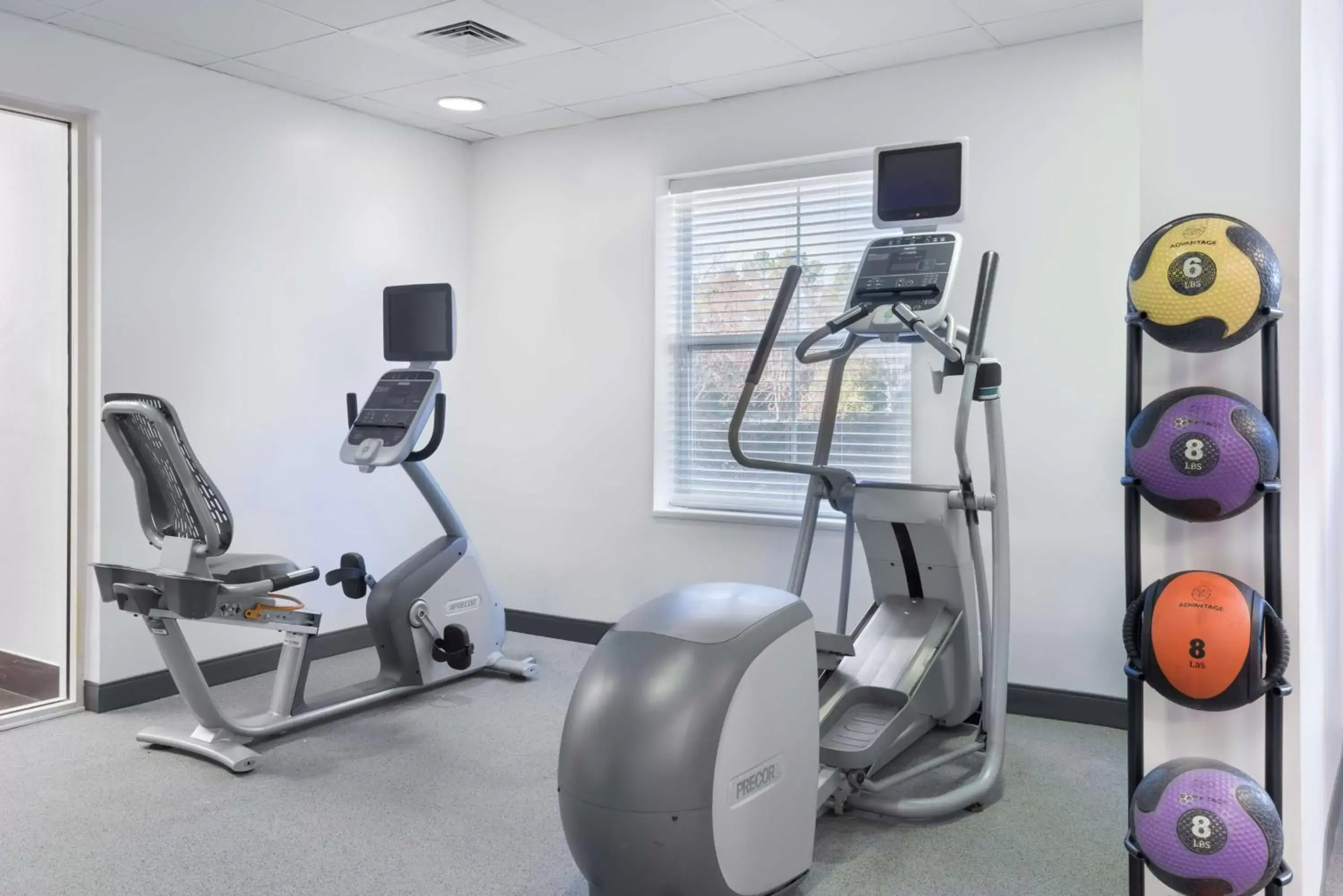 Fitness centre/facilities, Fitness Center/Facilities in Homewood Suites by Hilton Raleigh-Durham Airport at RTP