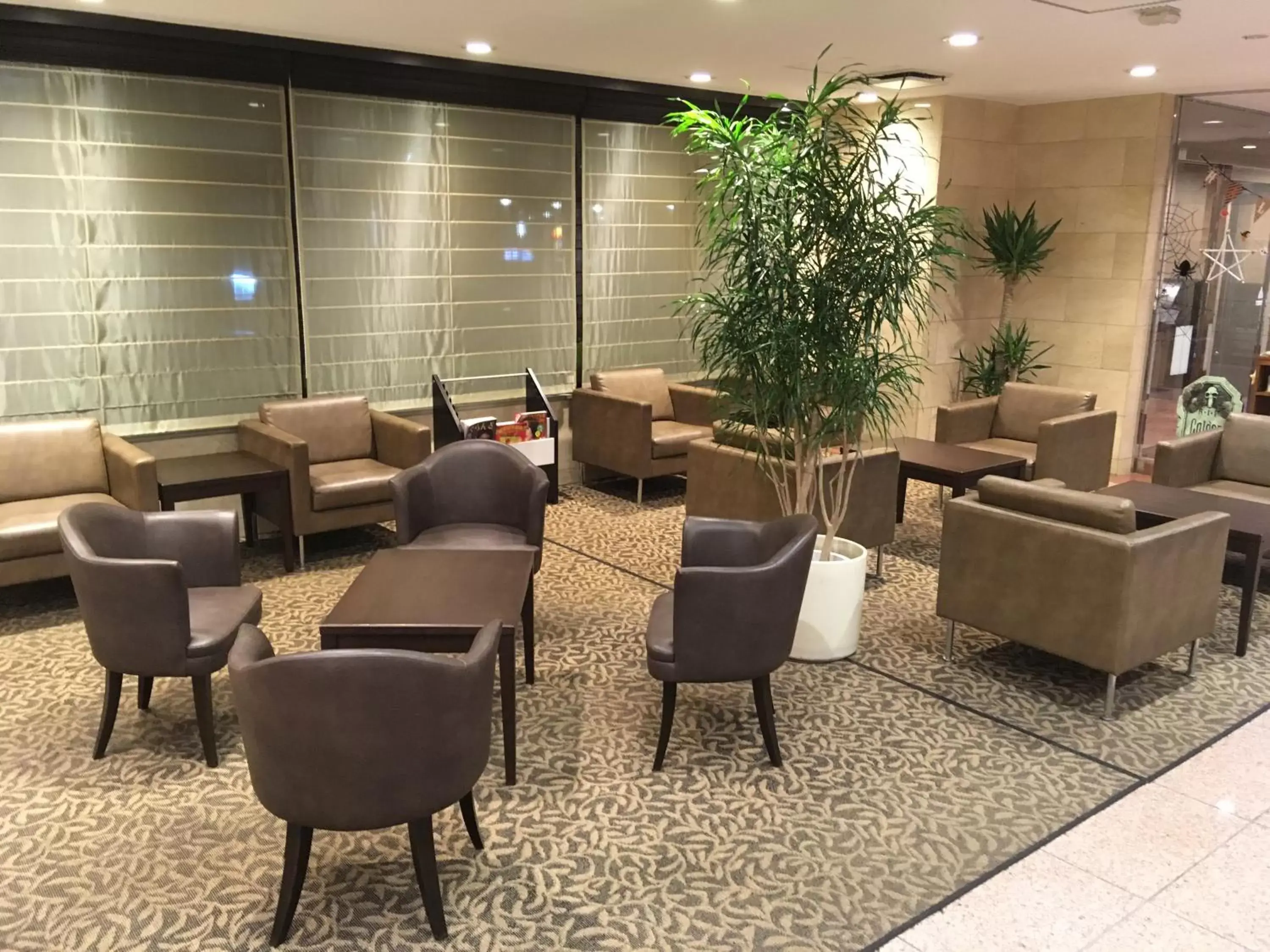 Lobby or reception, Lounge/Bar in Nishitetsu Inn Tenjin