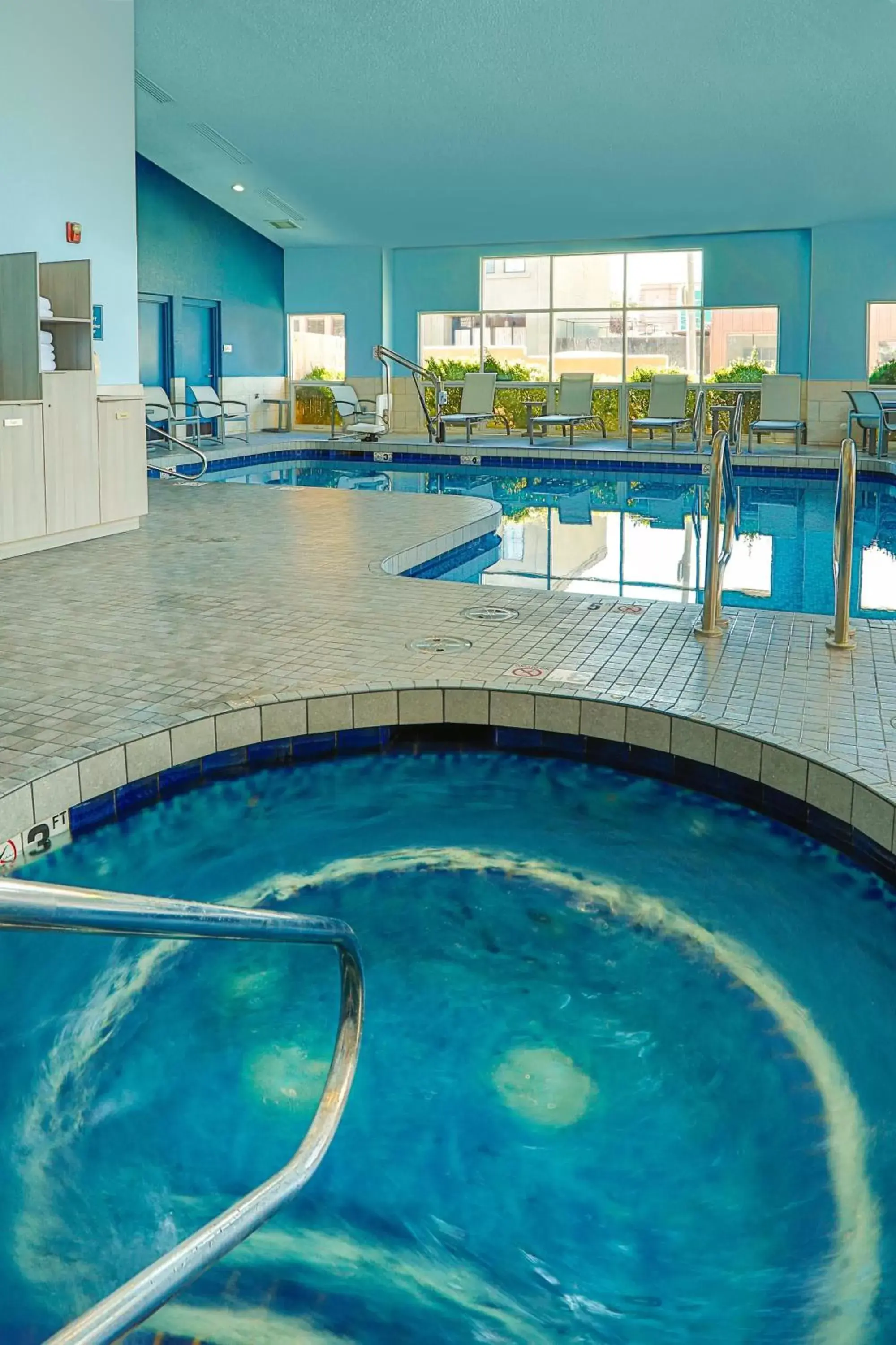 Swimming Pool in SpringHill Suites Prescott