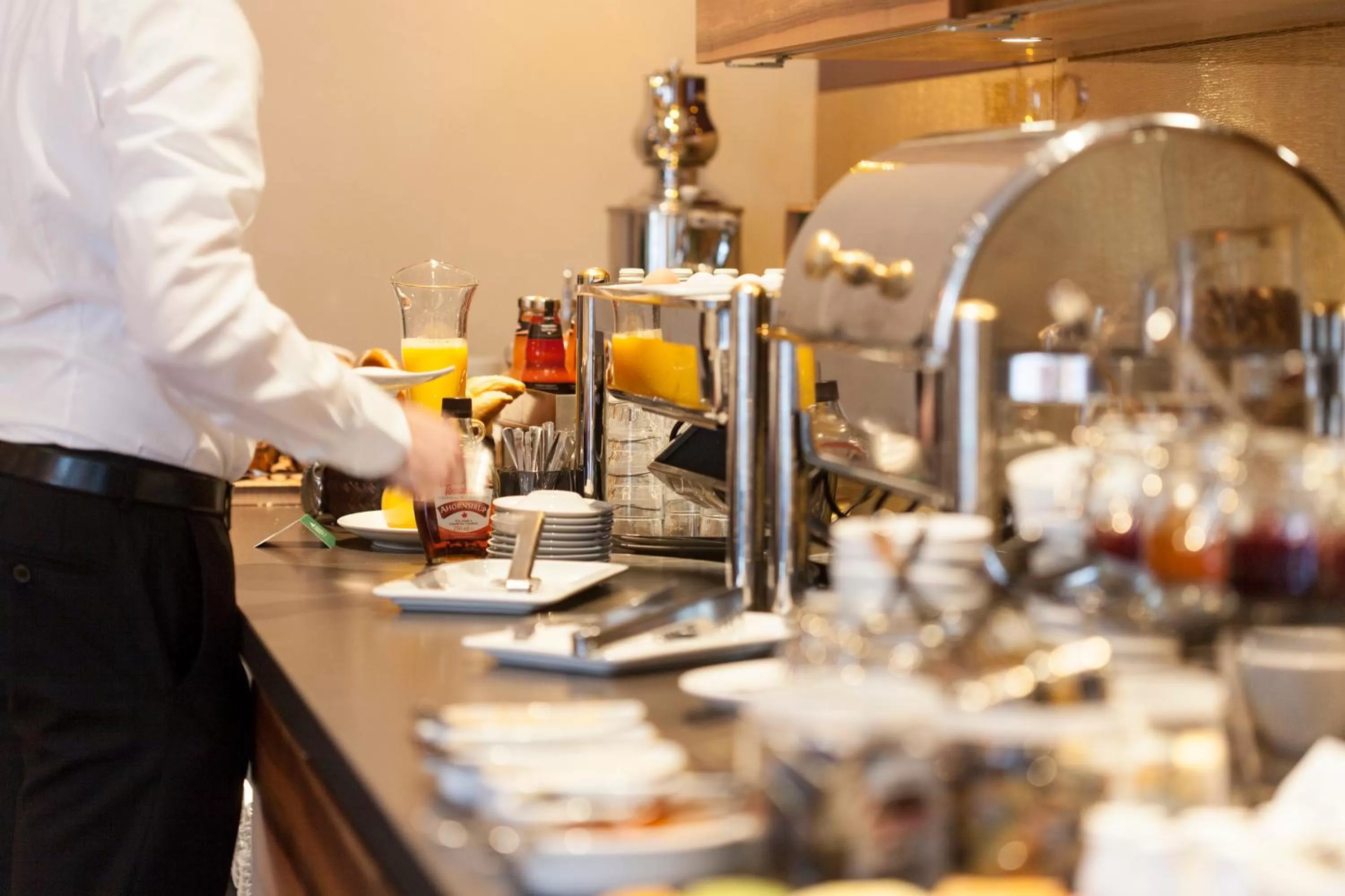 Buffet breakfast in Hotel Krone ****S