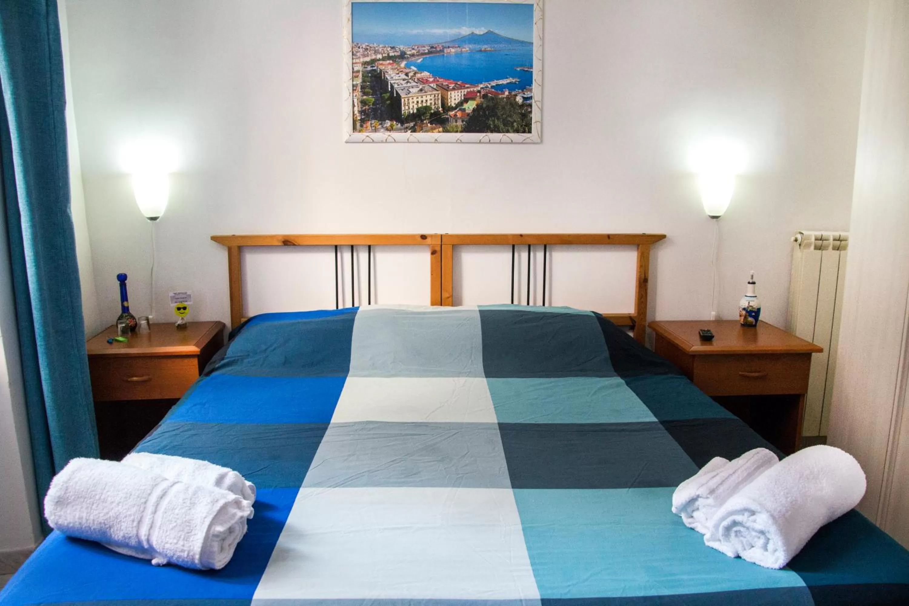 Standard Double Room with Shared Bathroom in B&B Carbonara Napoli