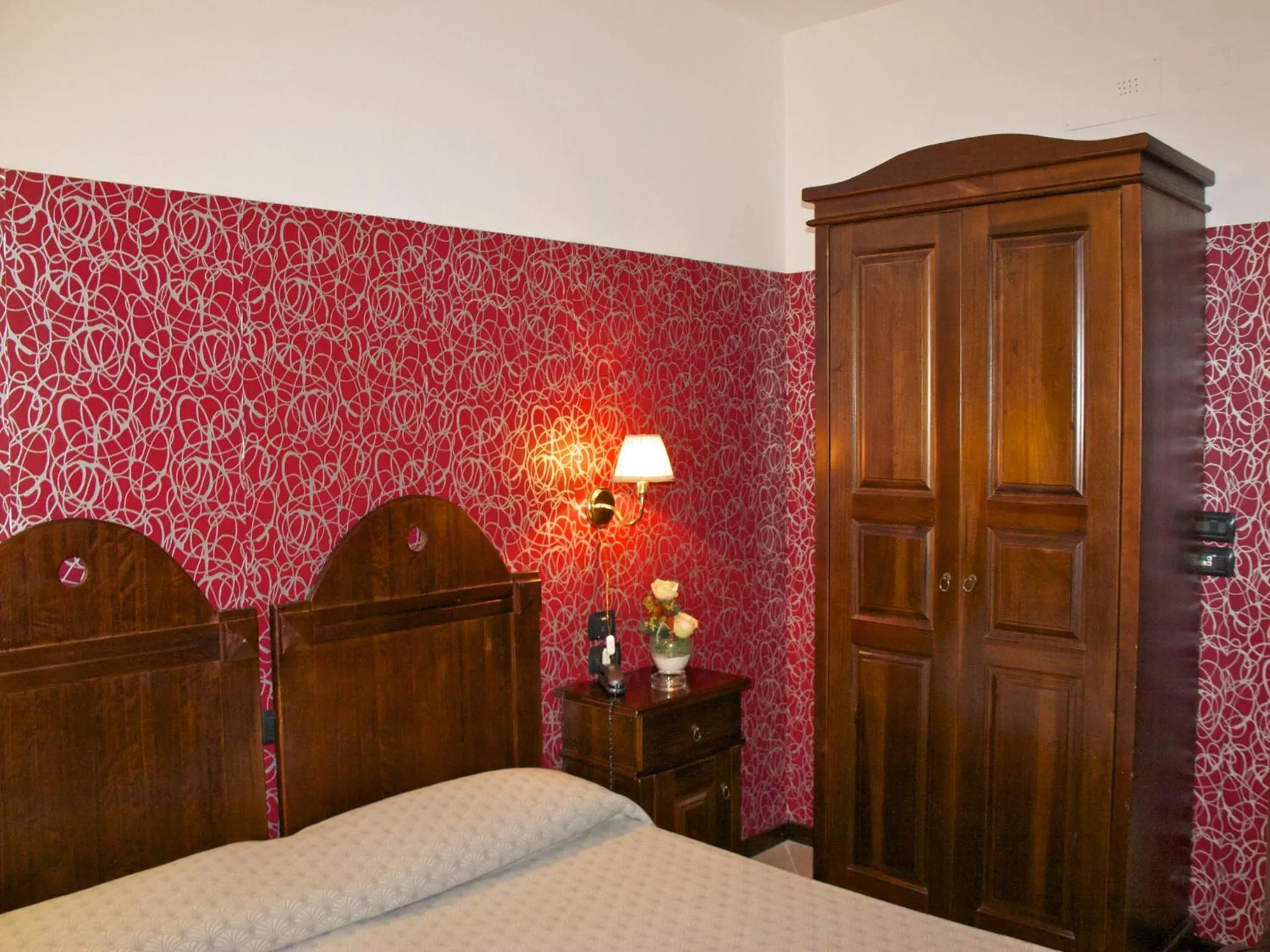 Bedroom, Bed in Business Hotel