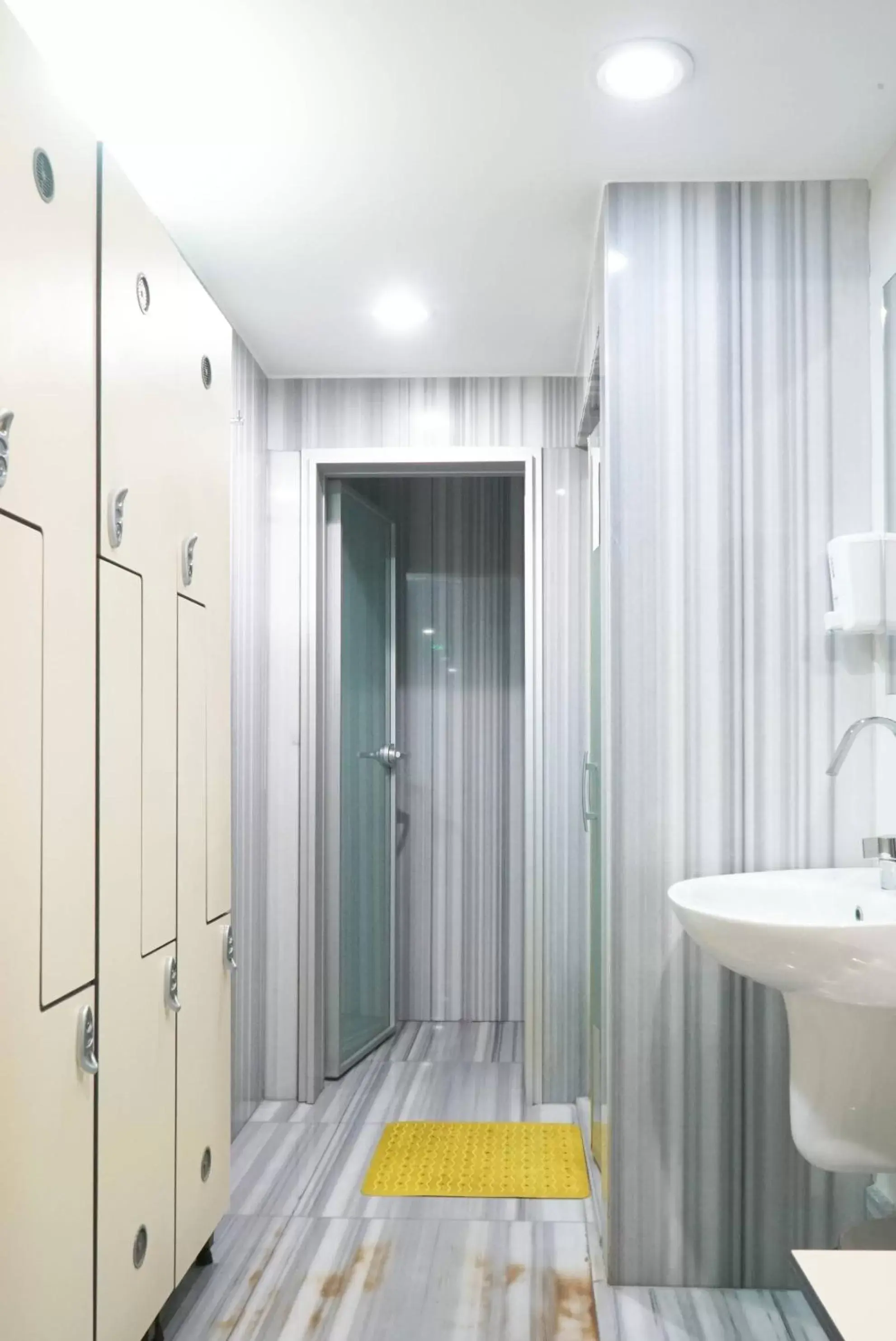 Spa and wellness centre/facilities, Bathroom in Hotel Troya
