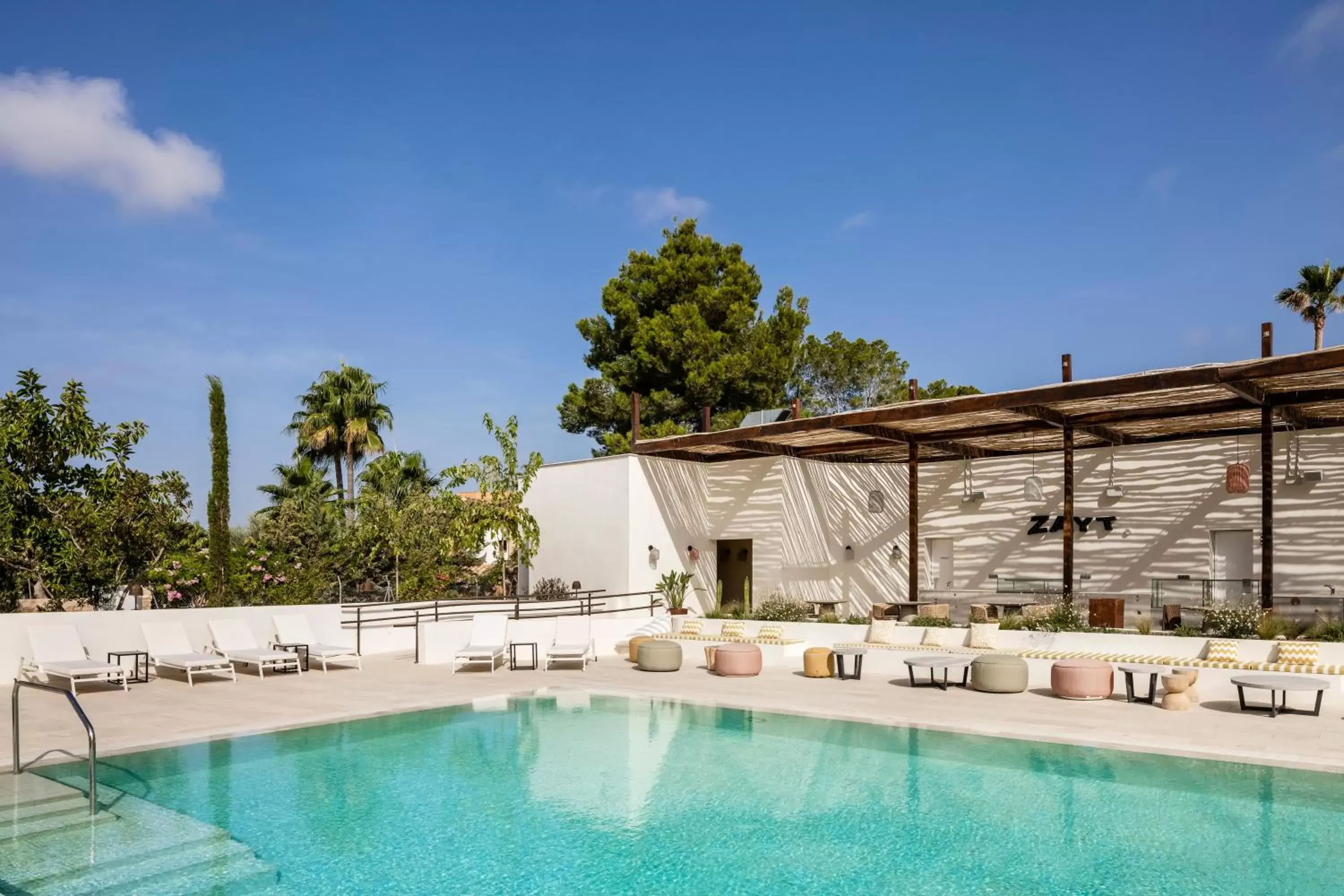 Lounge or bar, Swimming Pool in Kimpton Aysla Mallorca, an IHG Hotel