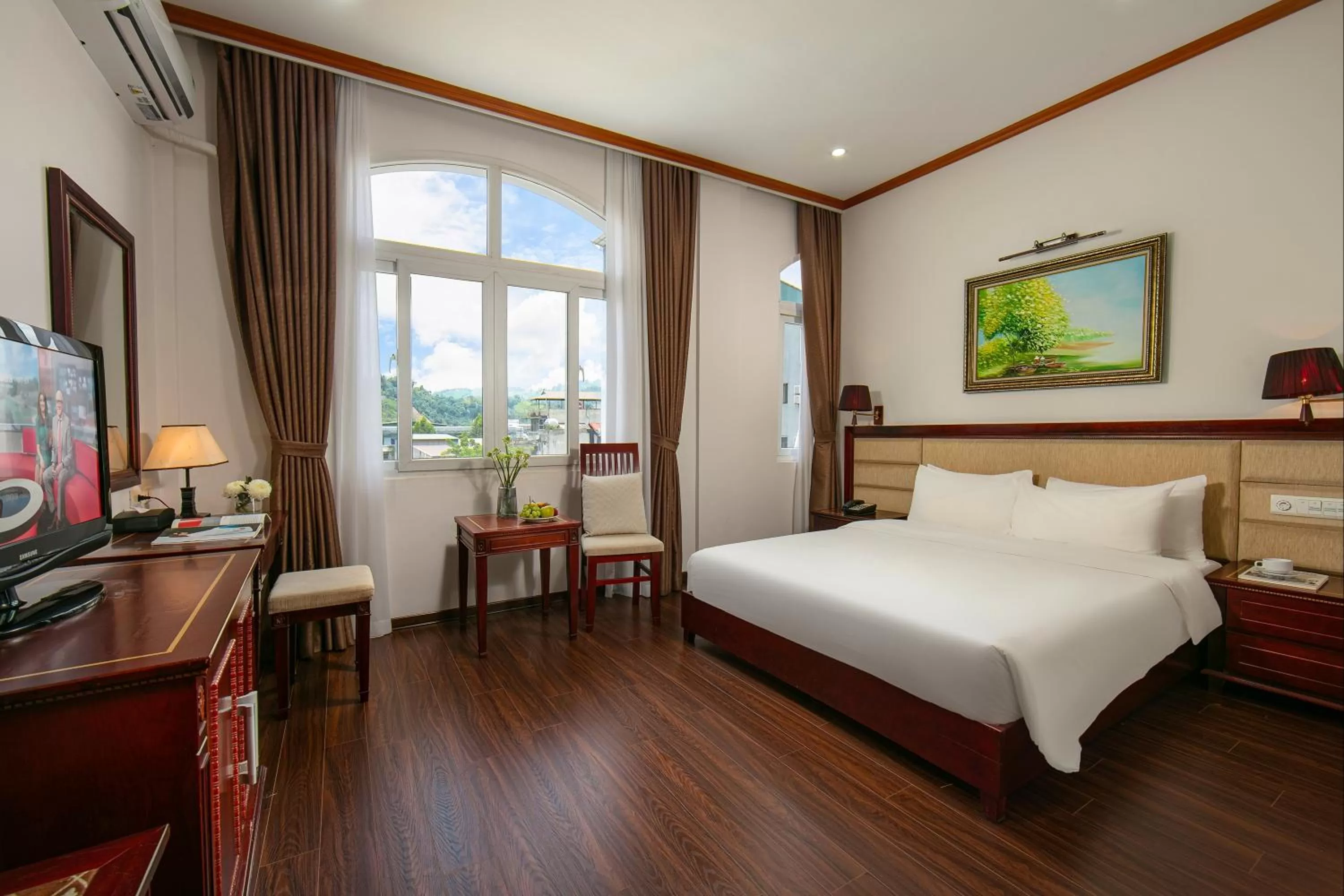 View (from property/room), Bed in Lao Cai Star Hotel