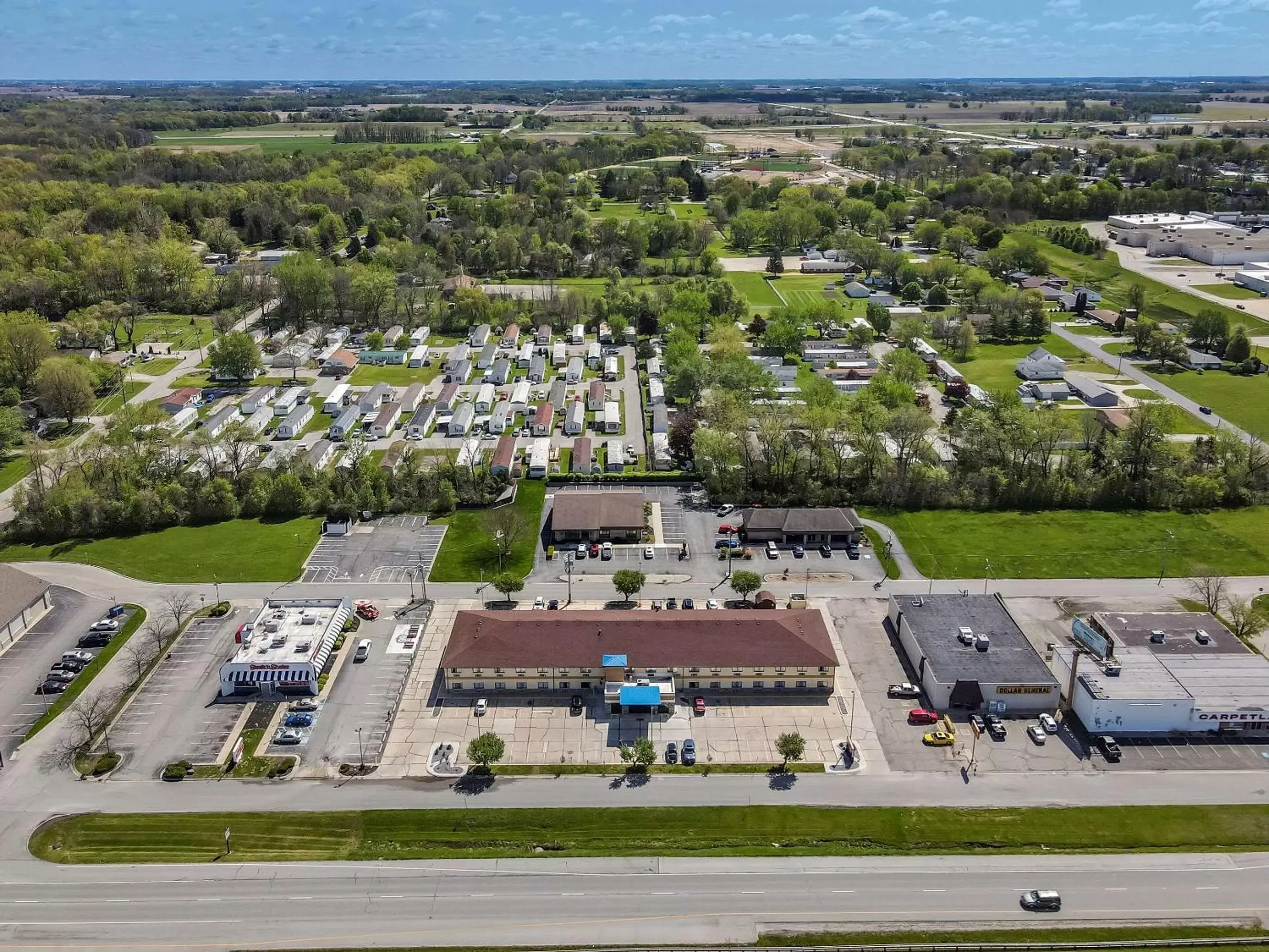 Property building, Bird's-eye View in Comfort Inn Near Kokomo Speedway