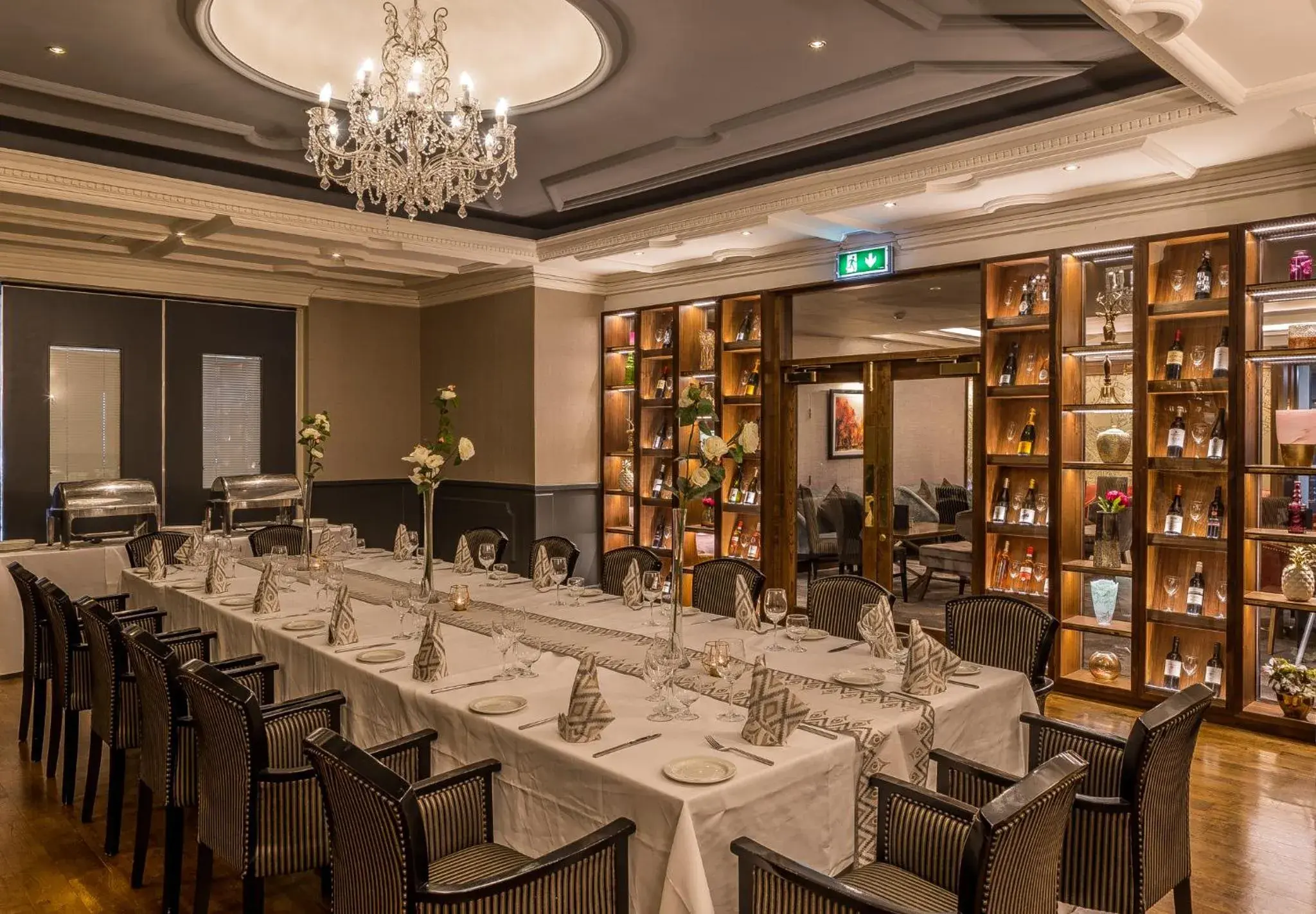 Restaurant/Places to Eat in Dublin Skylon Hotel