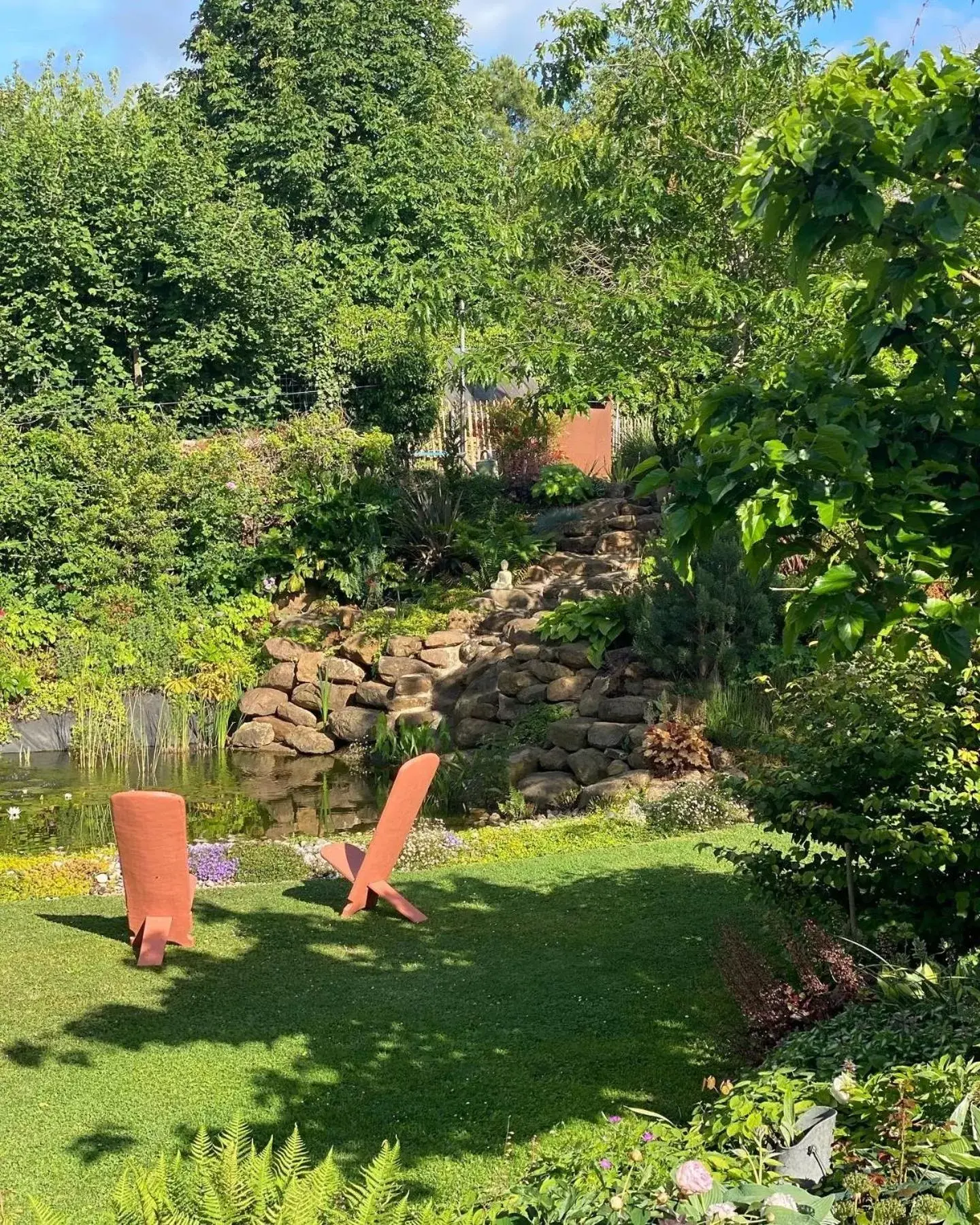 Property building, Garden in L'Ecole des Garçons